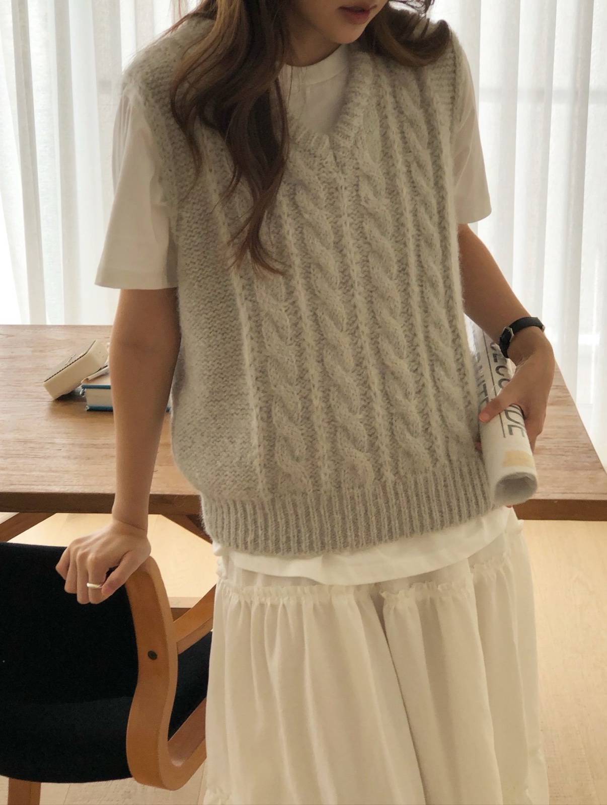 알파카 케이블 V넥 니트베스트 상세 이미지 10
