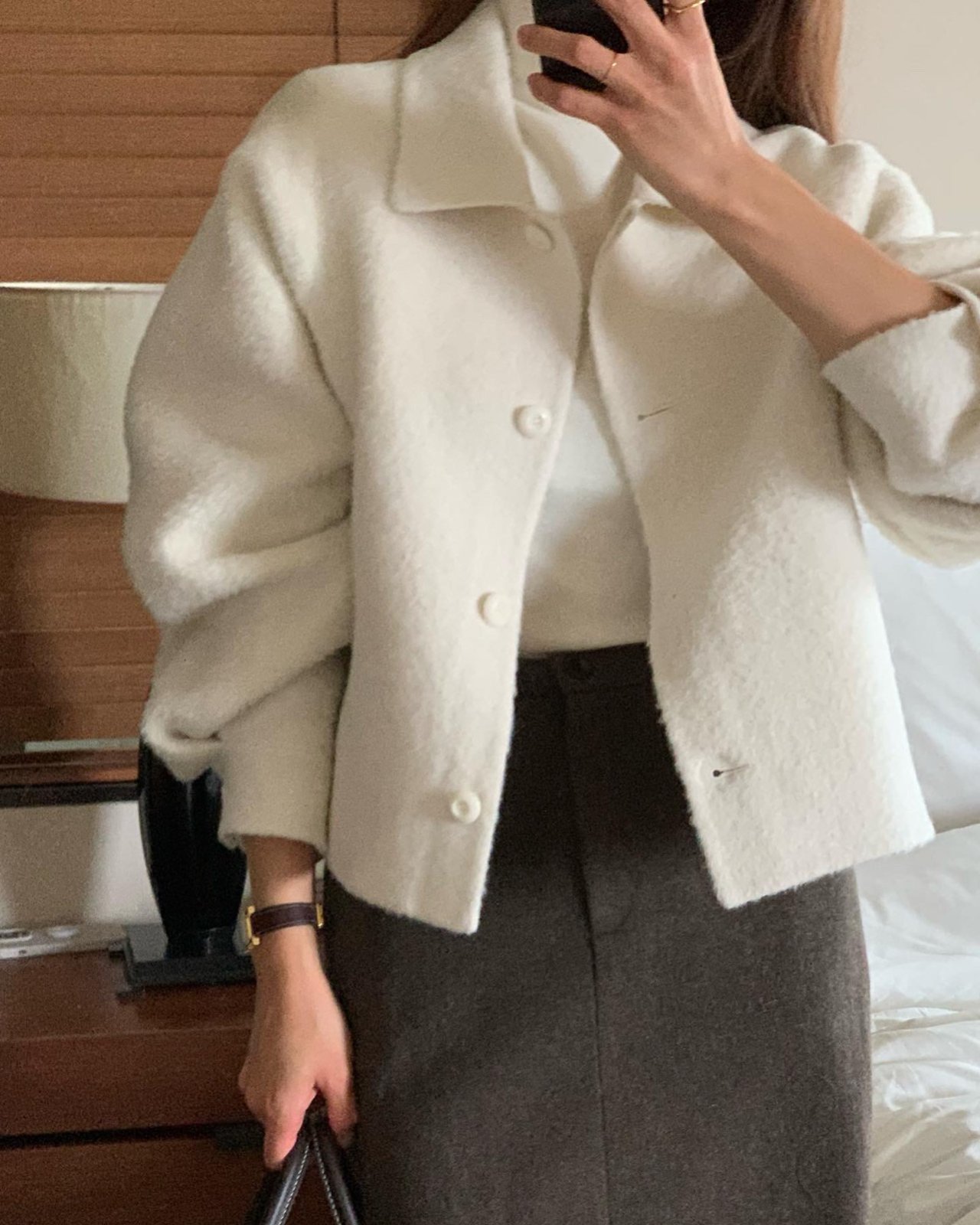베이비 알파카 핸드메이드 숏 코트 착용 컷