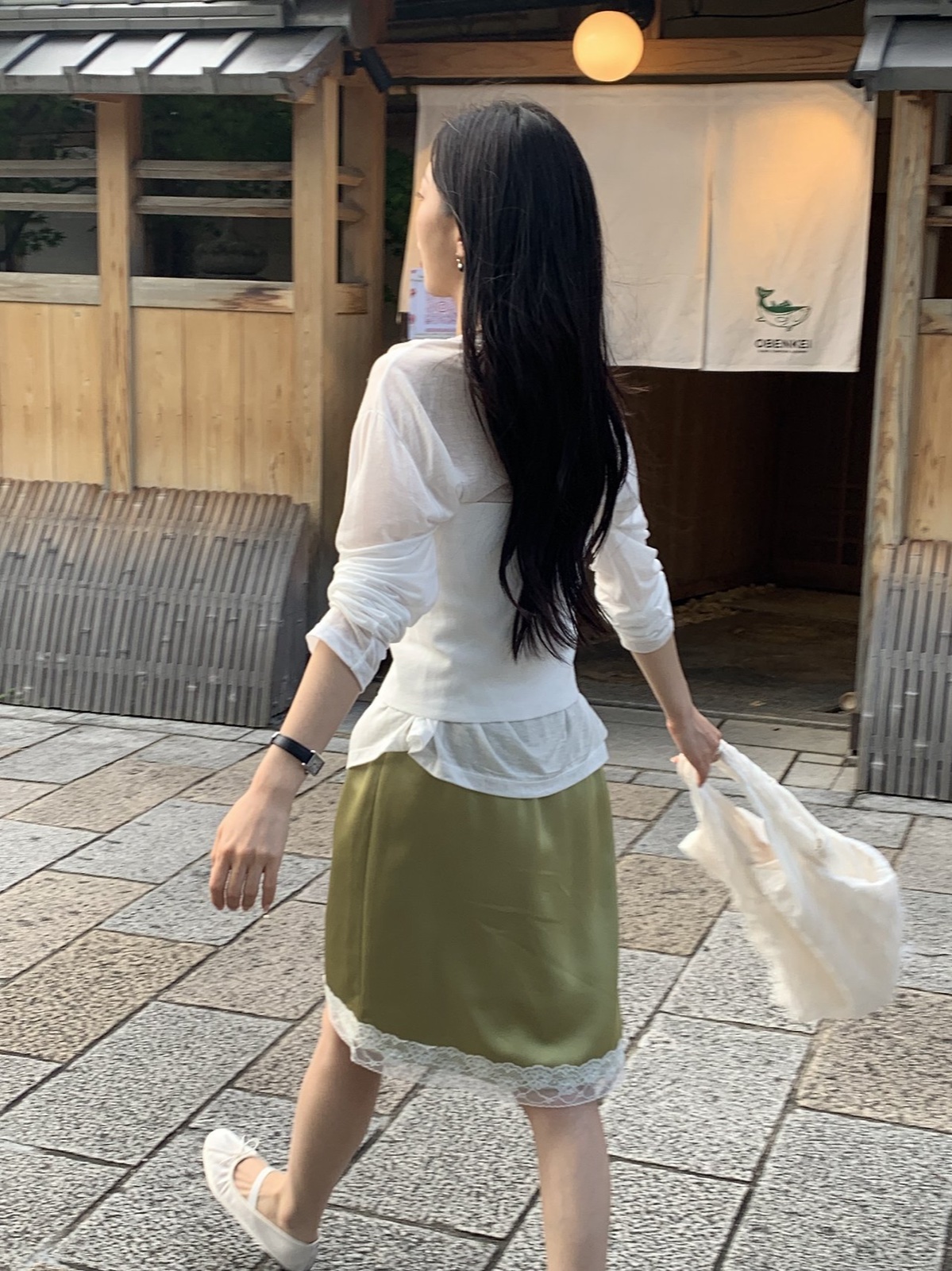 블룸 레이스 미디 밴딩 스커트 상세 이미지 11