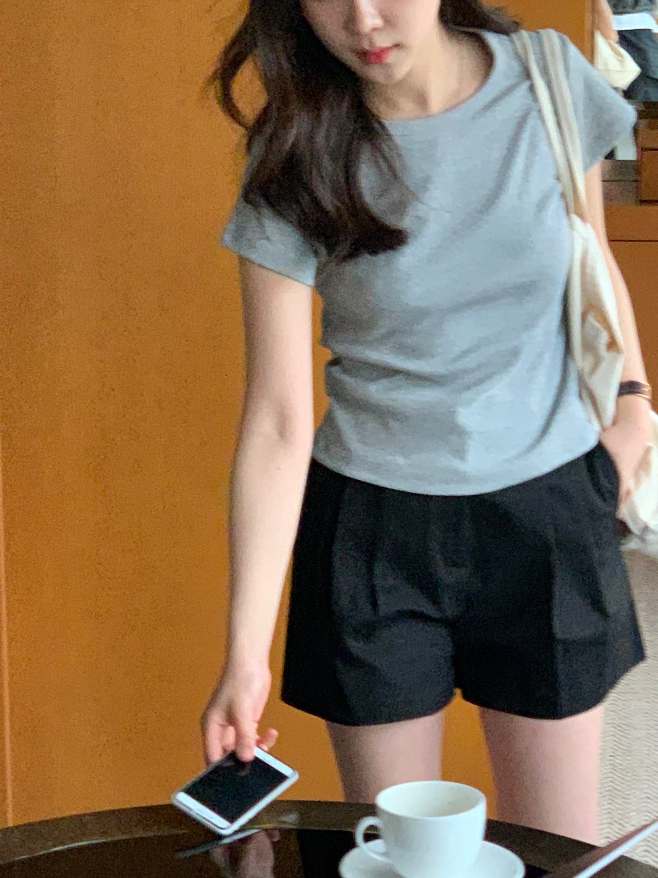 보나 코튼 반팔 티셔츠 착용 컷