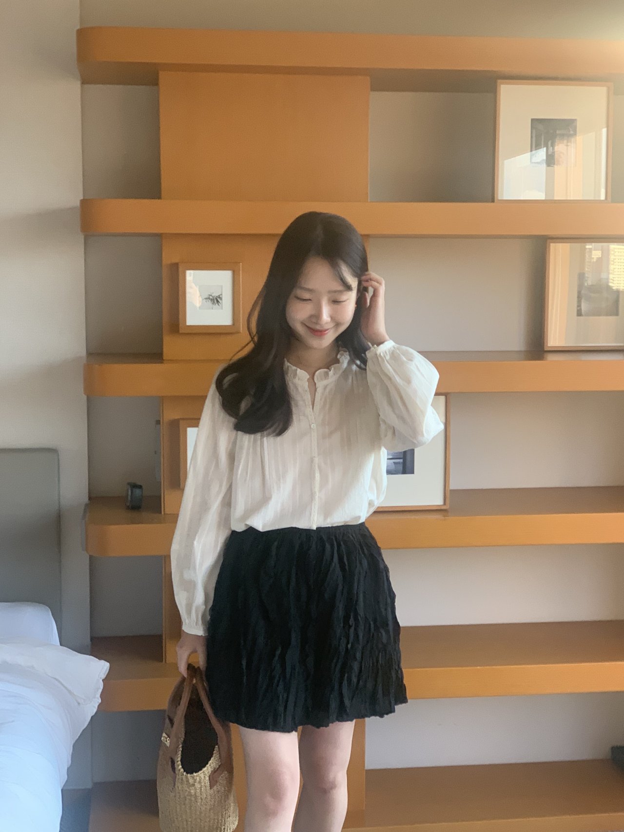 캐롤 핀턱 퍼프 블라우스 상세 이미지 5