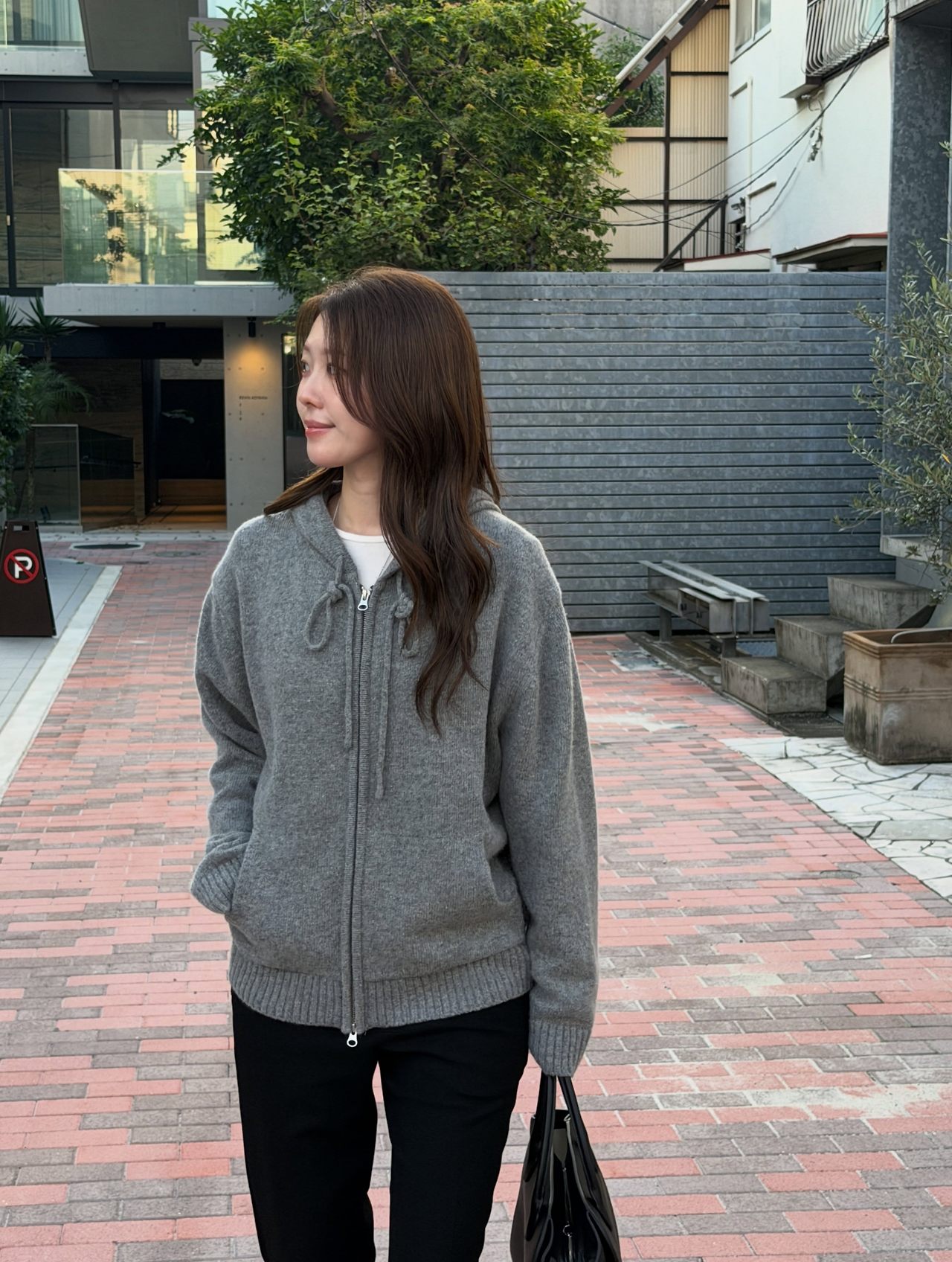 셀레스트 캐시미어 후드 집업 니트 착용 컷