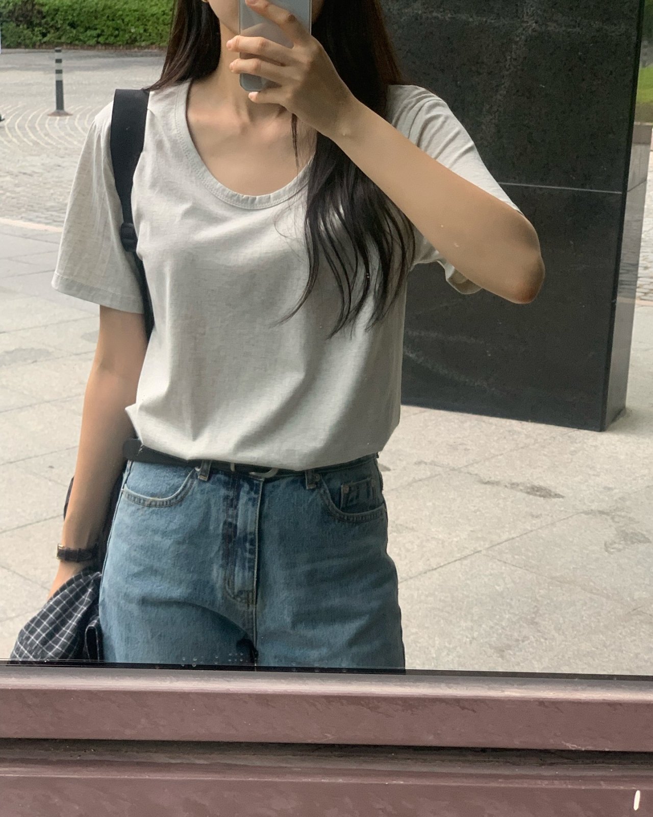콜스 실켓 U넥 반팔 티셔츠 상세 이미지 7