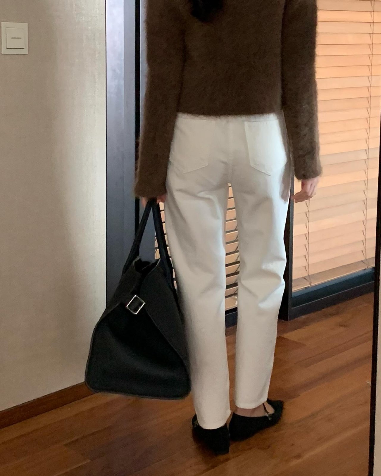콘밀 크림 다잉 데님 착용 컷
