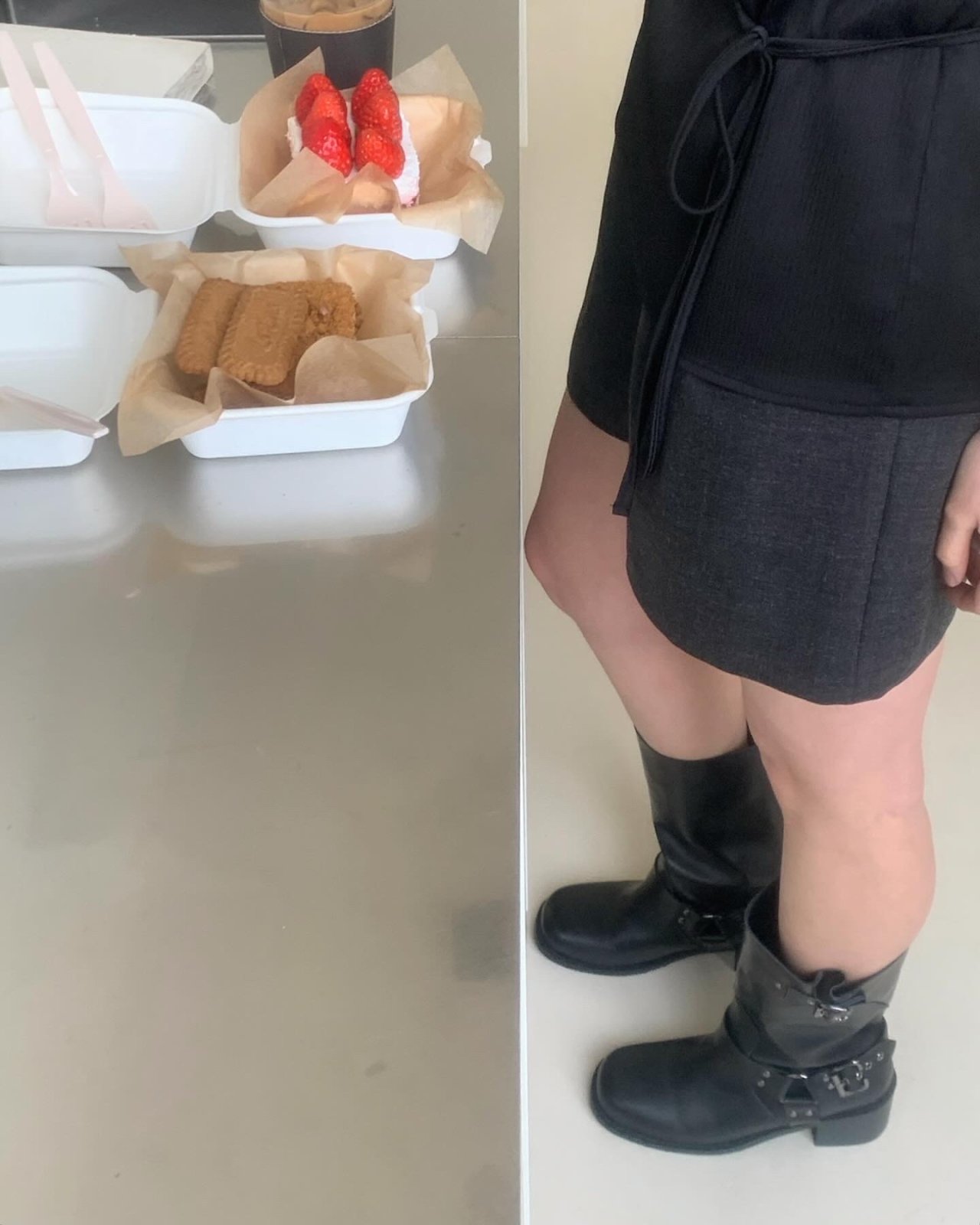 도브 핀턱 하프팬츠 상세 이미지 7