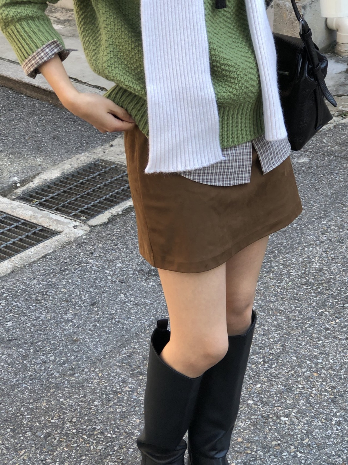 에이린 스웨이드 숏 스커트 상세 이미지 3