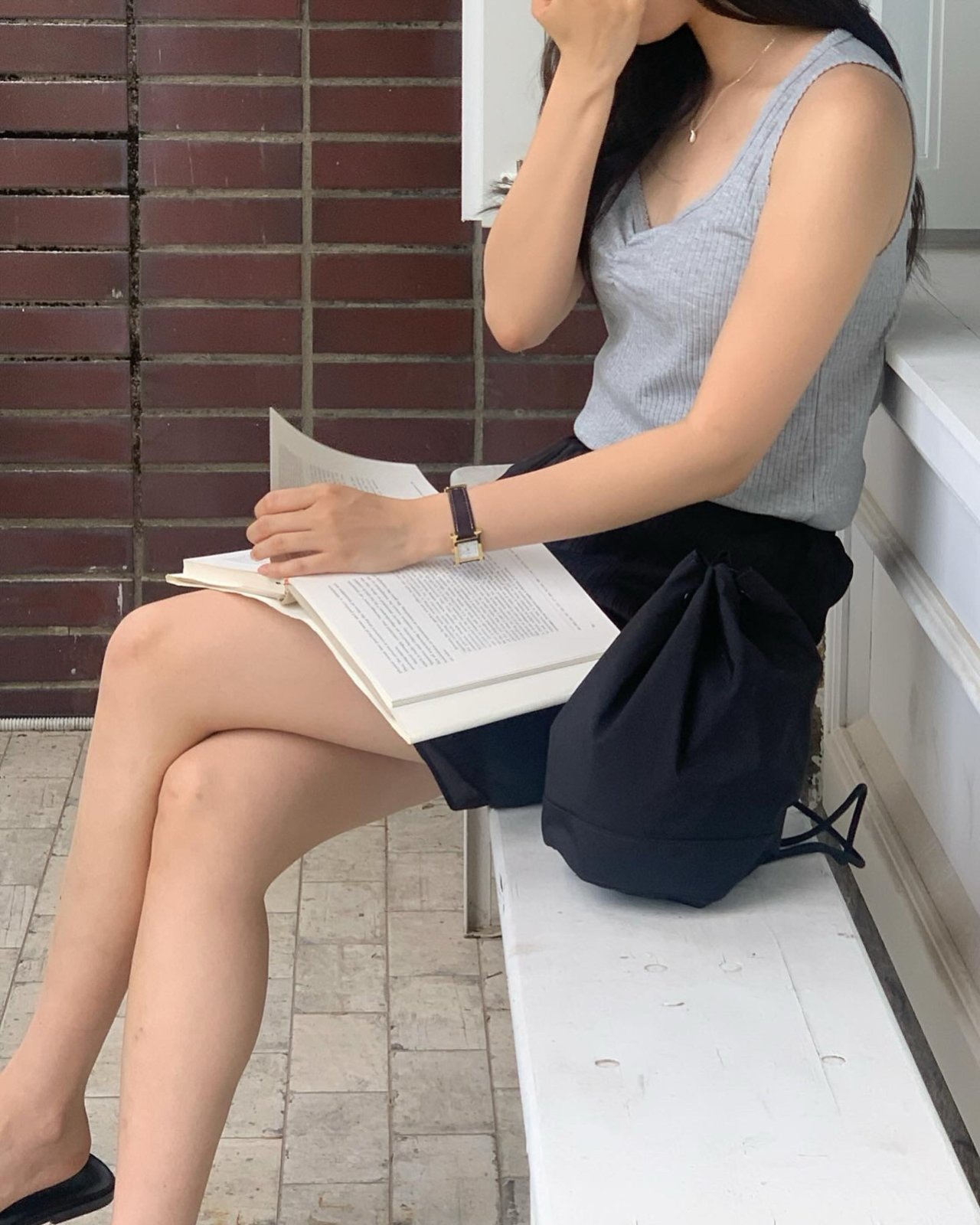 에띠 하트넥 셔링 슬리브리스 상세 이미지 8