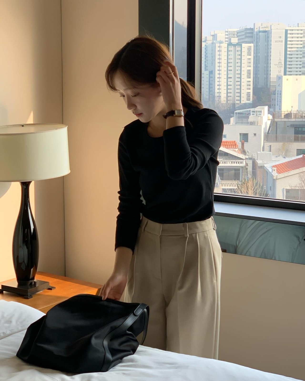 플랫 골지 긴팔 티셔츠 상세 이미지 10