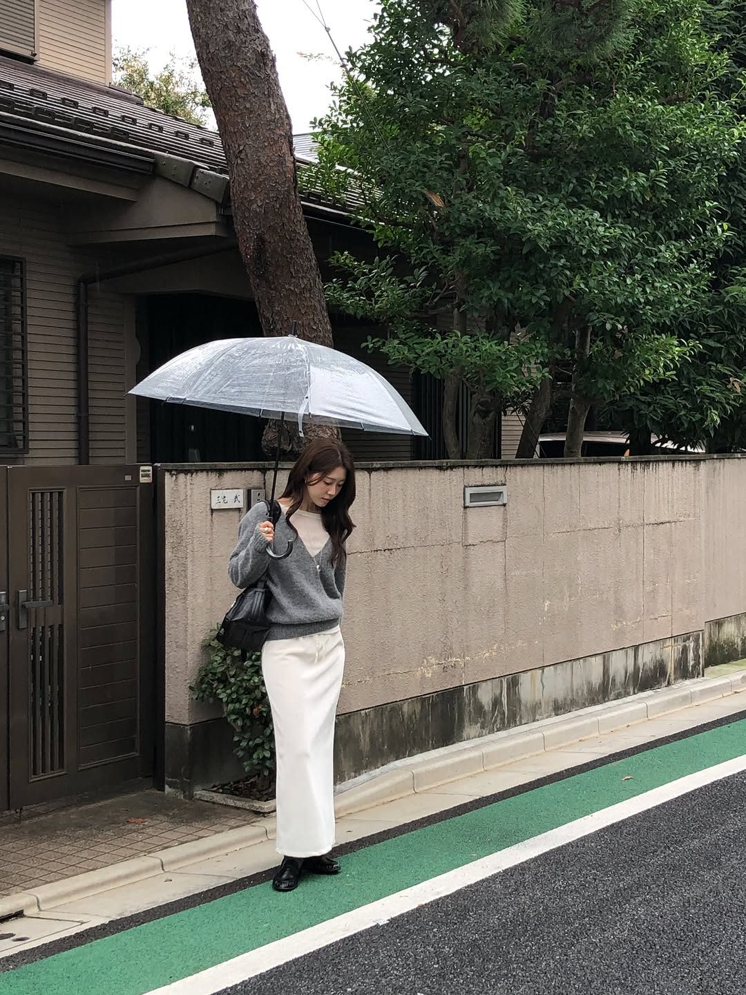 지젤 알파카 딥 V넥 니트 상세 이미지 8