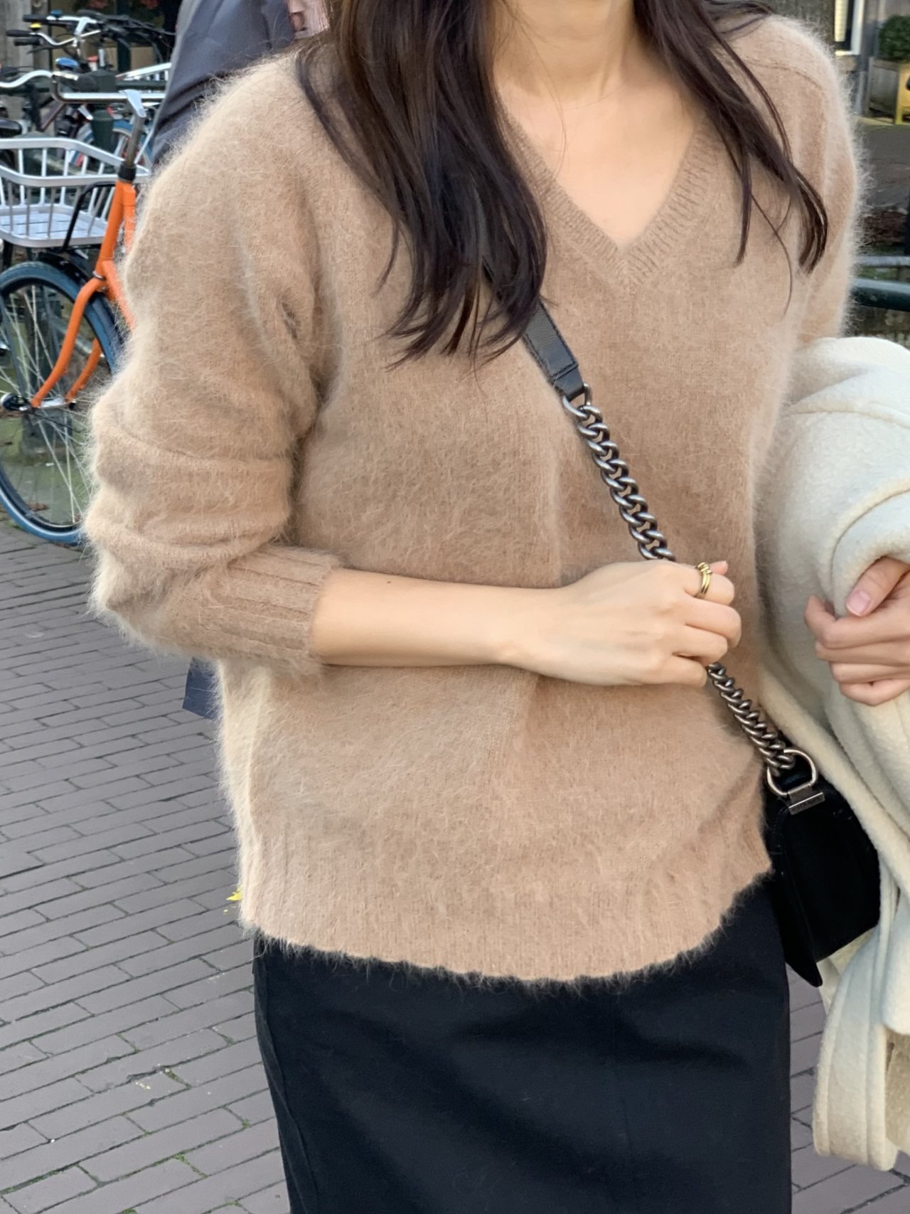 헤이 앙고라 브이넥 니트 상세 이미지 5