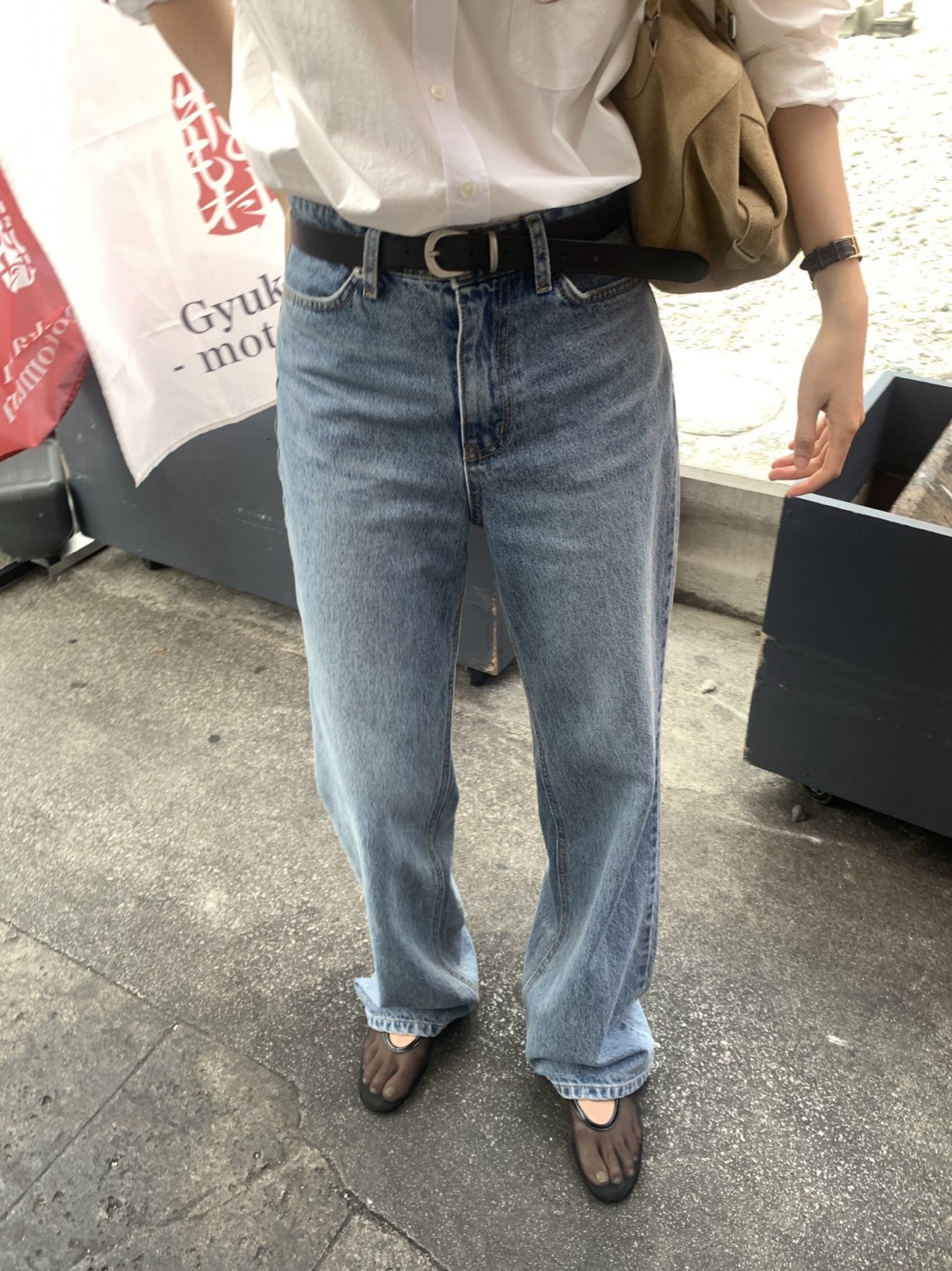 로라 스트레이트핏 데님 팬츠 상세 이미지 5