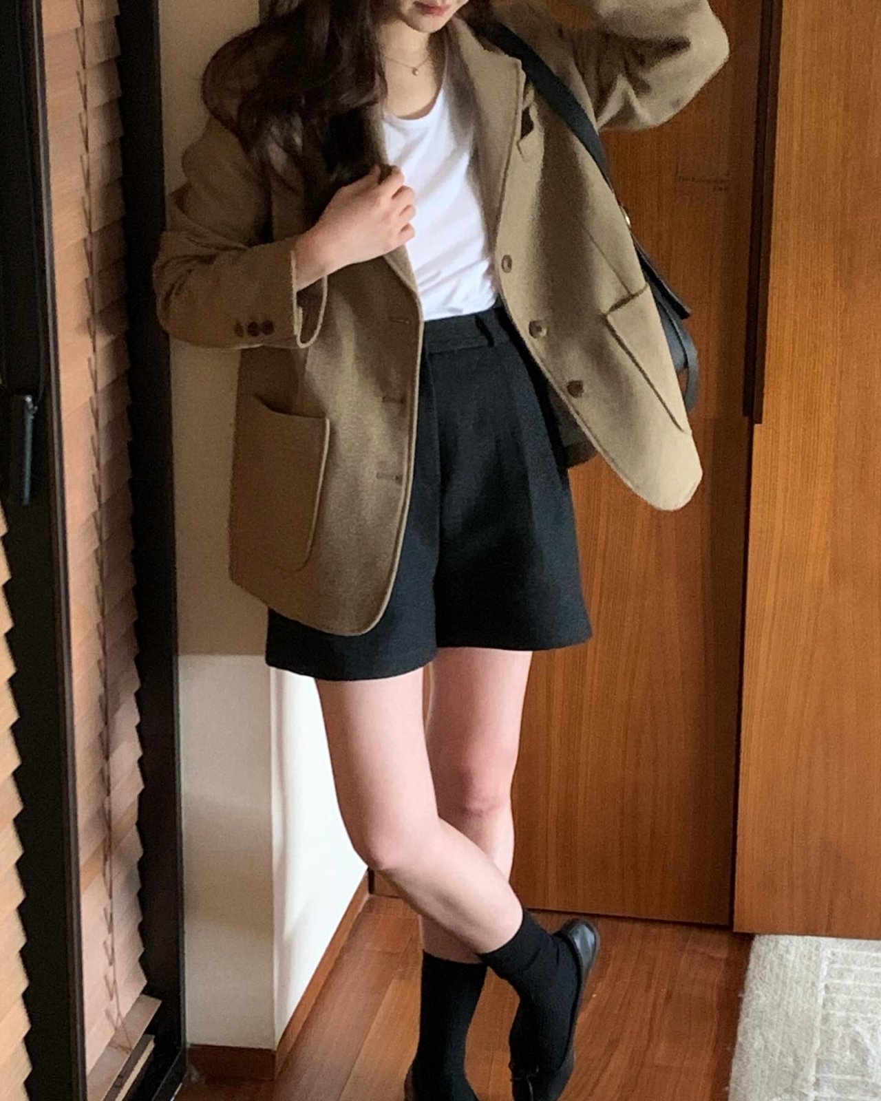 로렌 울 모직 하프 팬츠 상세 이미지 5