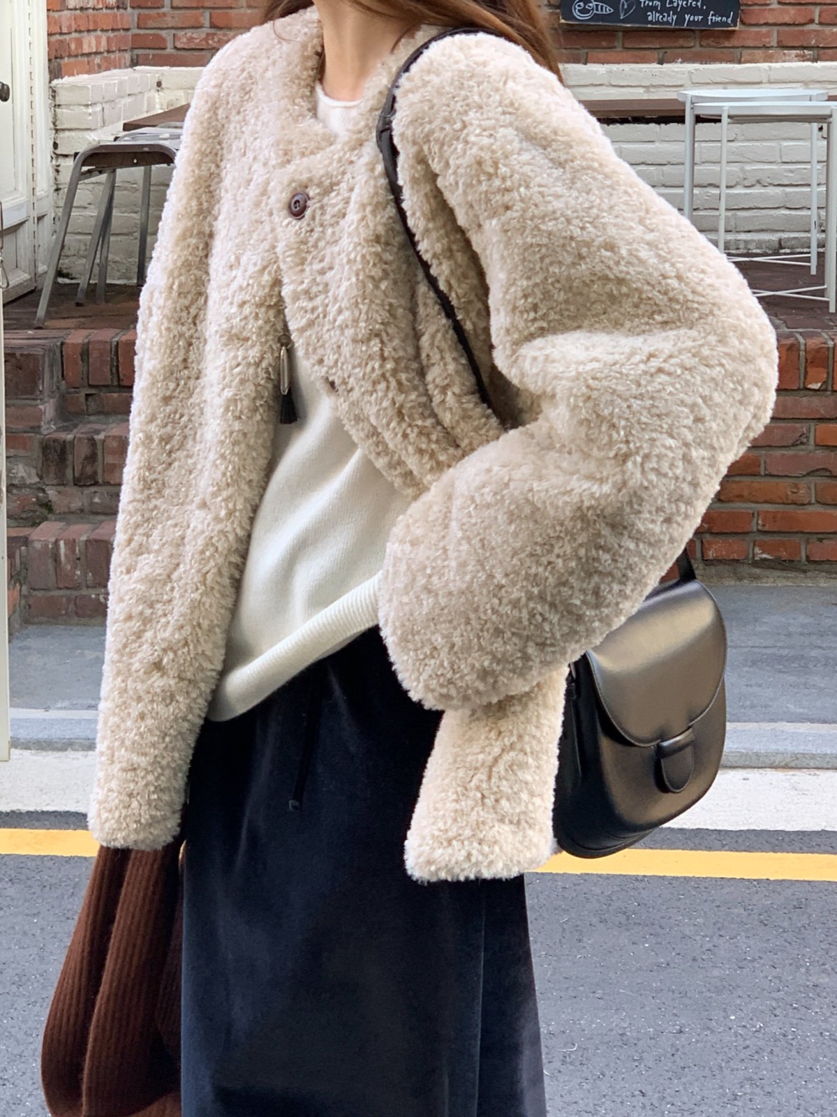 로잔 라운드넥 퍼 자켓 상세 이미지 5
