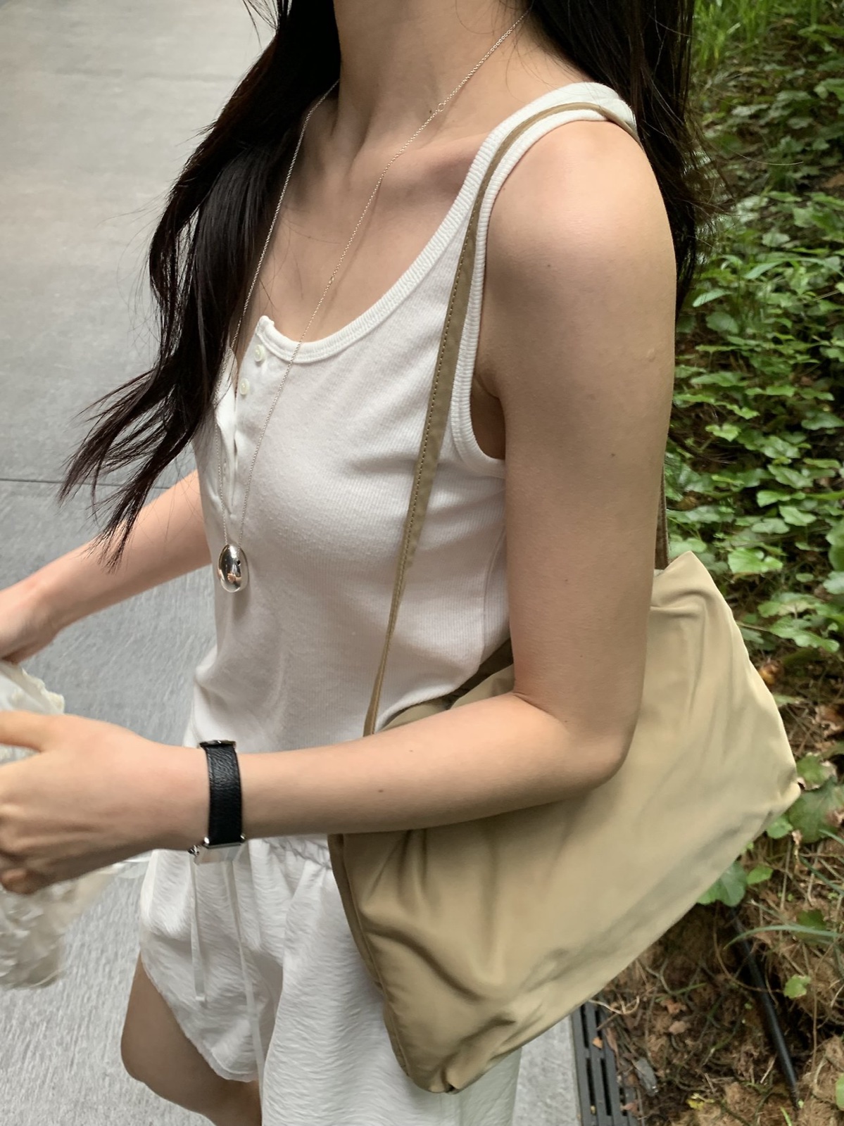 로에 헨리넥 슬리브리스 상세 이미지 3