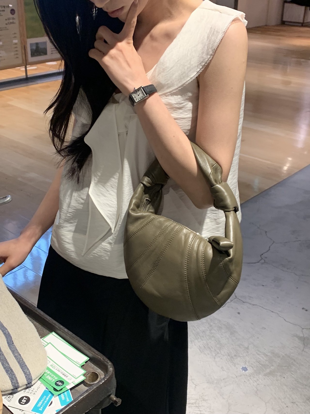 루아 리본 프릴 블라우스 상세 이미지 10