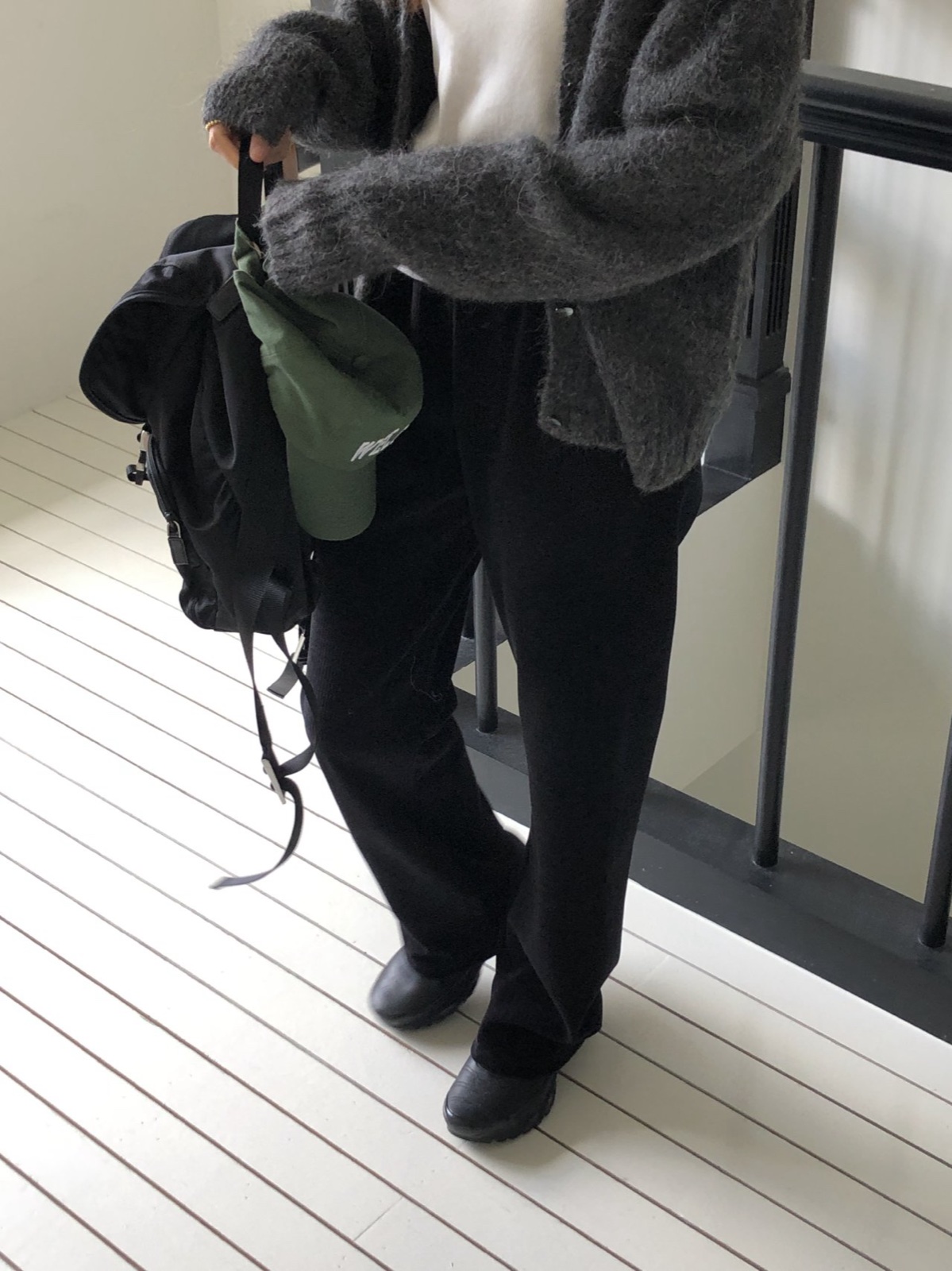 루시 알파카 홀가먼트 가디건 상세 이미지 2