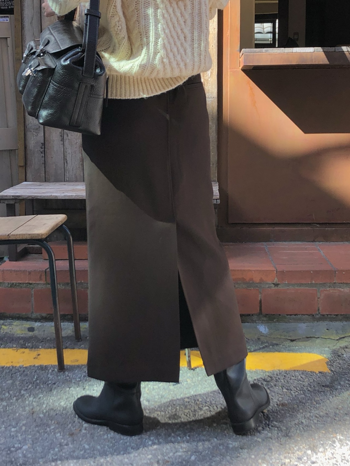 루미 뒷밴딩 울 미디 스커트 상세 이미지 6