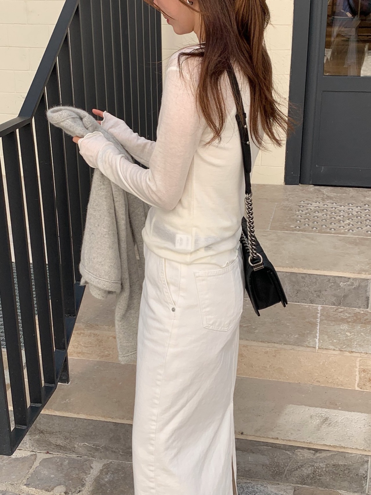 루미 프릴 티셔츠 상세 이미지 3