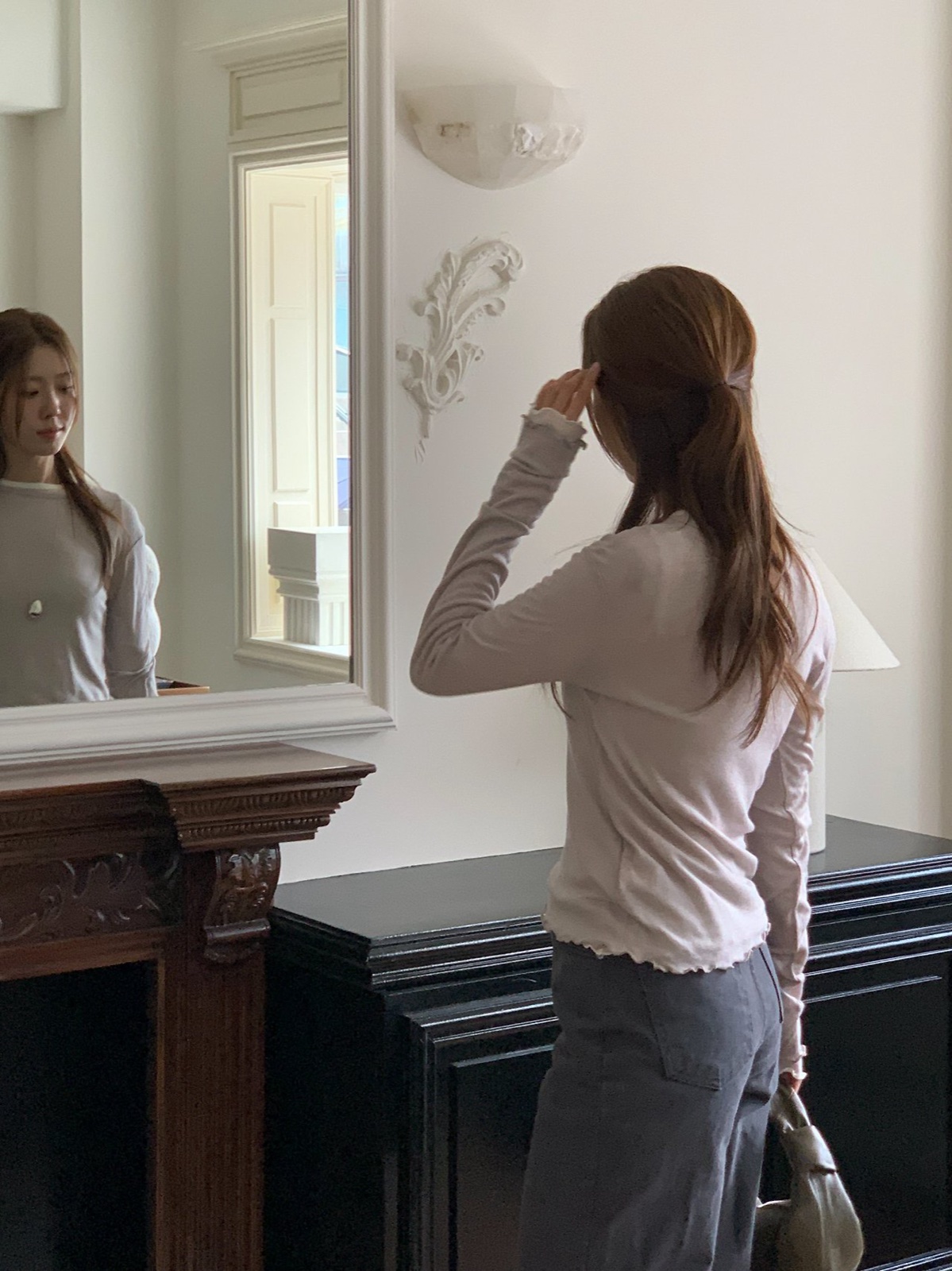 루미 프릴 티셔츠 상세 이미지 8