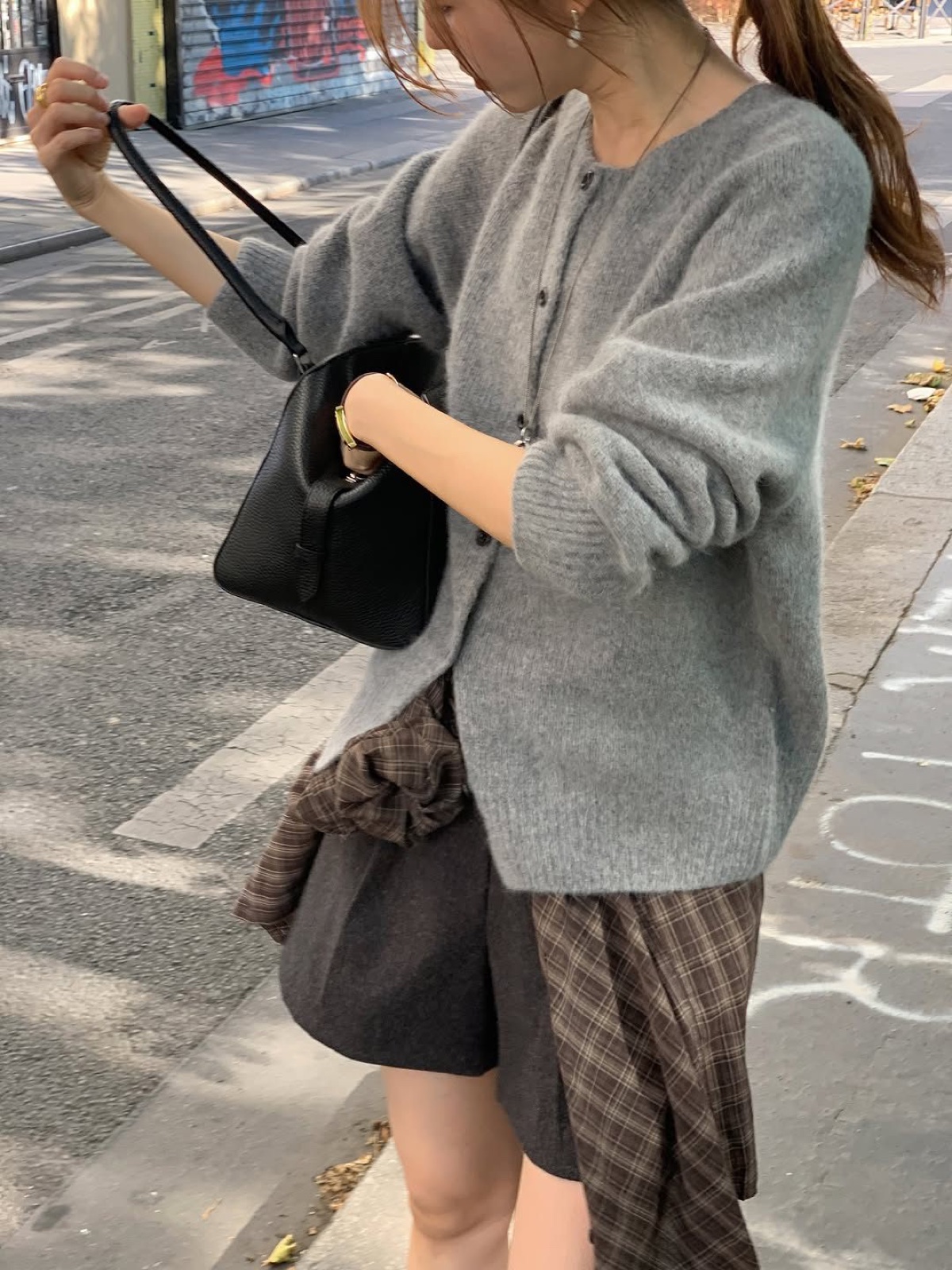 룬 폭스 라운드 홀가먼트 가디건 상세 이미지 9
