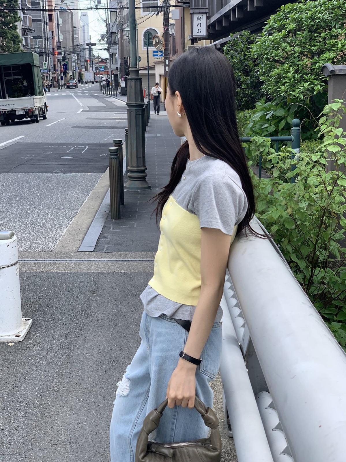 마레아 버튼 튜브탑 상세 이미지 10