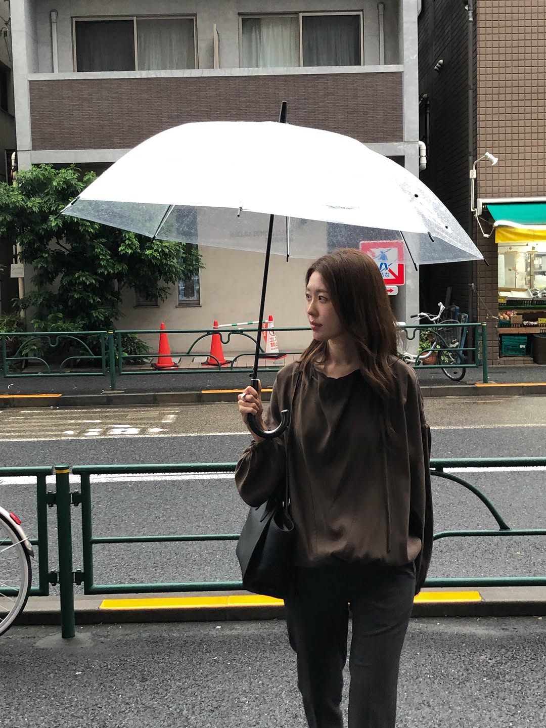 마리엘 새틴 러플 블라우스 상세 이미지 7