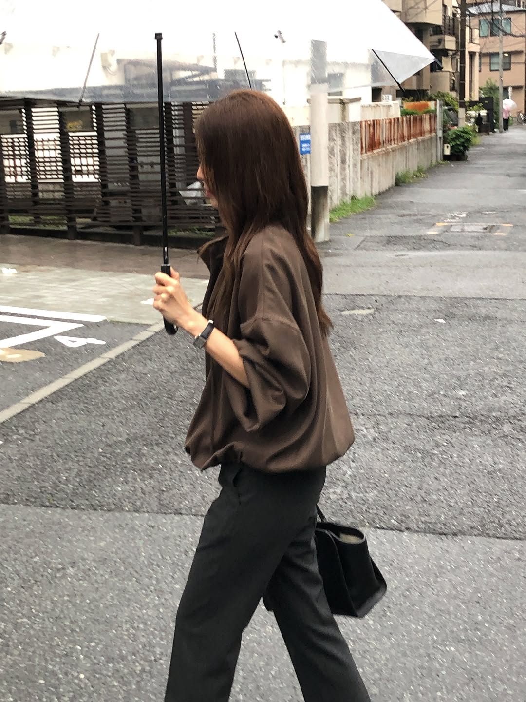 마리엘 새틴 러플 블라우스 상세 이미지 10