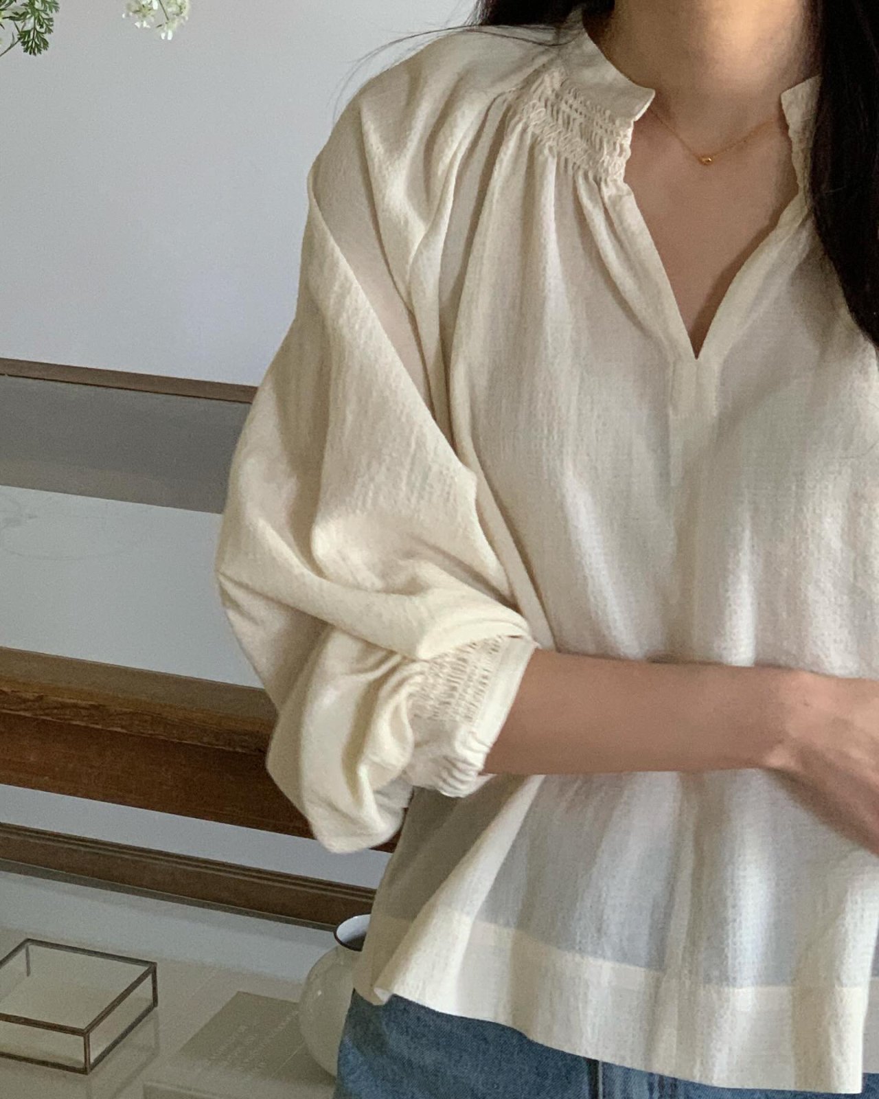 메이 스모크 차이나넥 블라우스 상세 이미지 3