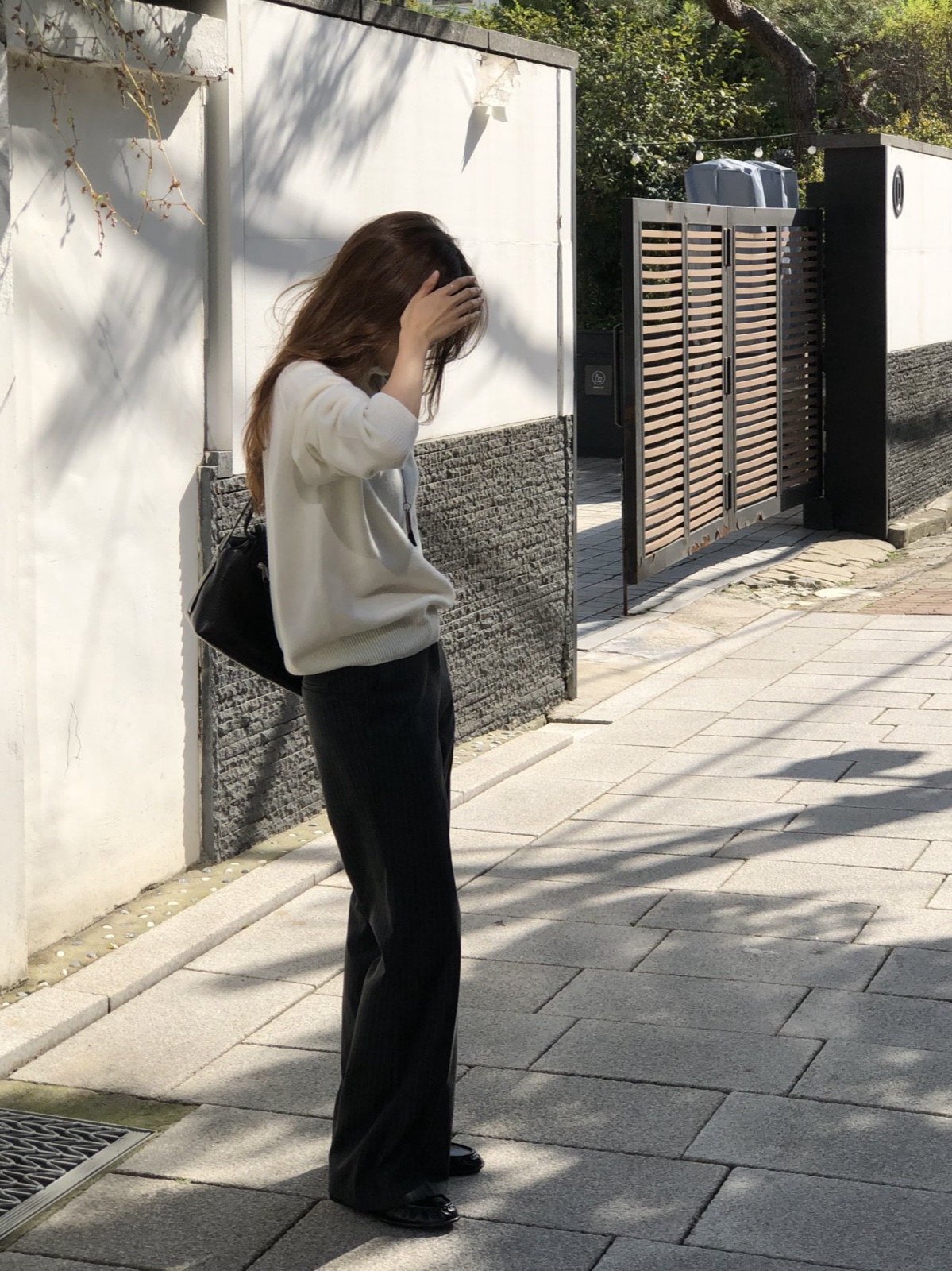 멜린 홀가먼트 터틀넥 오버핏 니트 상세 이미지 11