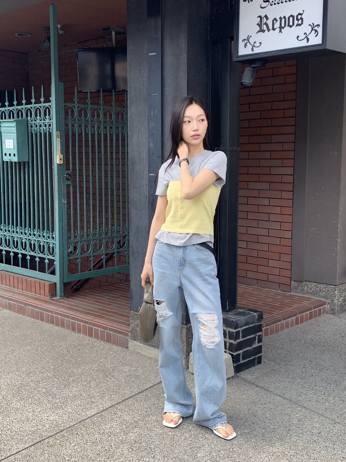 무드 스트레이트 데미지 데님 상세 이미지 7