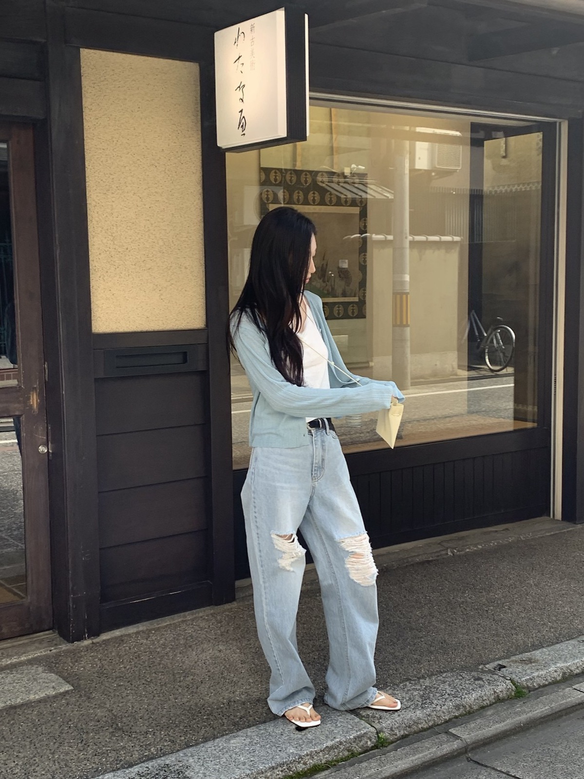 무드 스트레이트 데미지 데님 상세 이미지 9