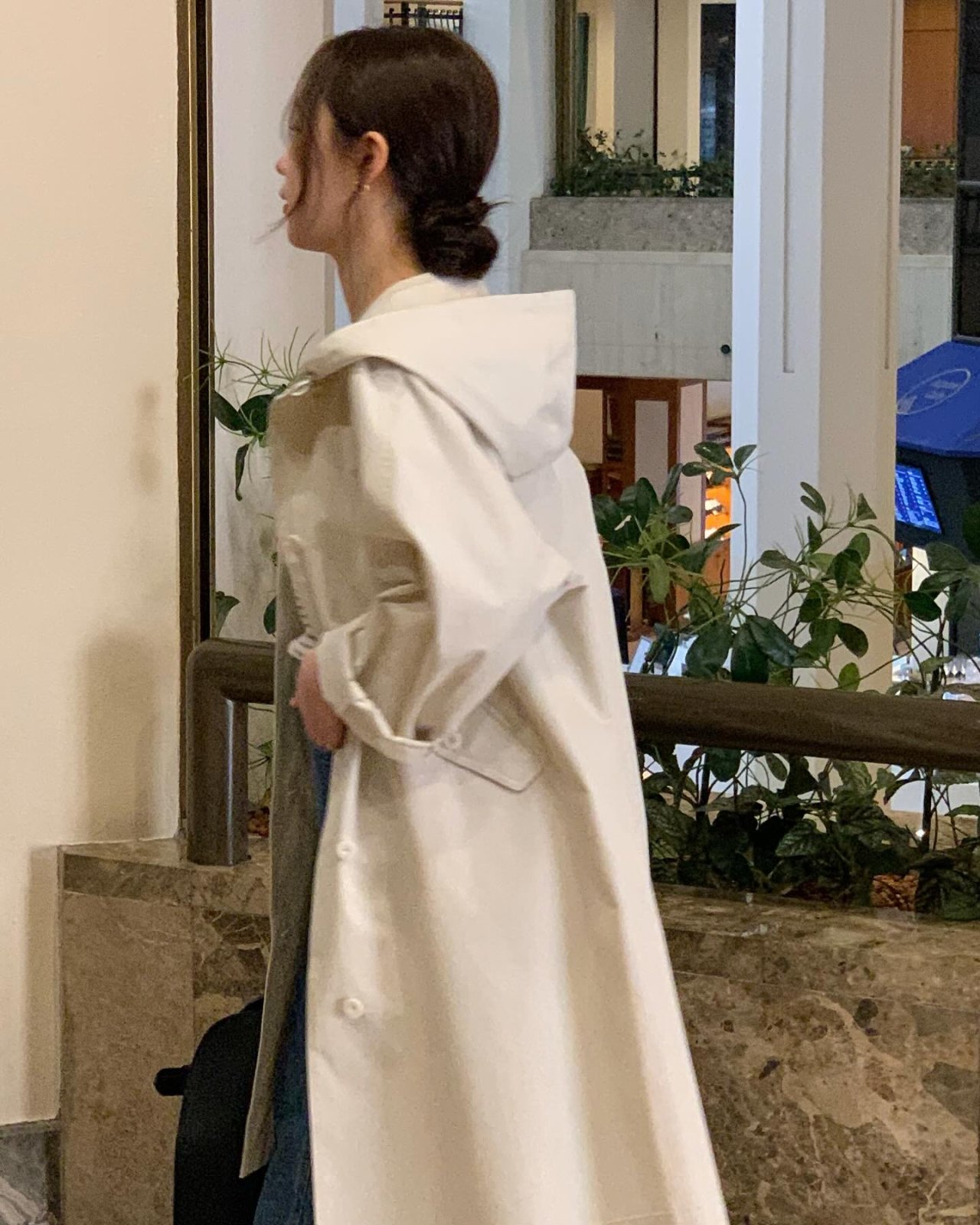 네추럴 래글런 후드 코트 상세 이미지 6
