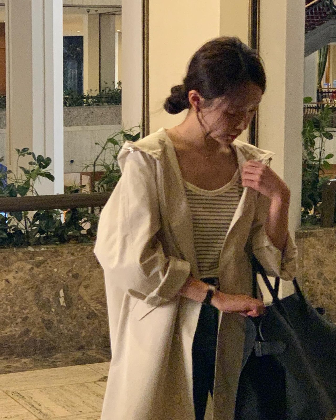 네추럴 래글런 후드 코트 상세 이미지 7
