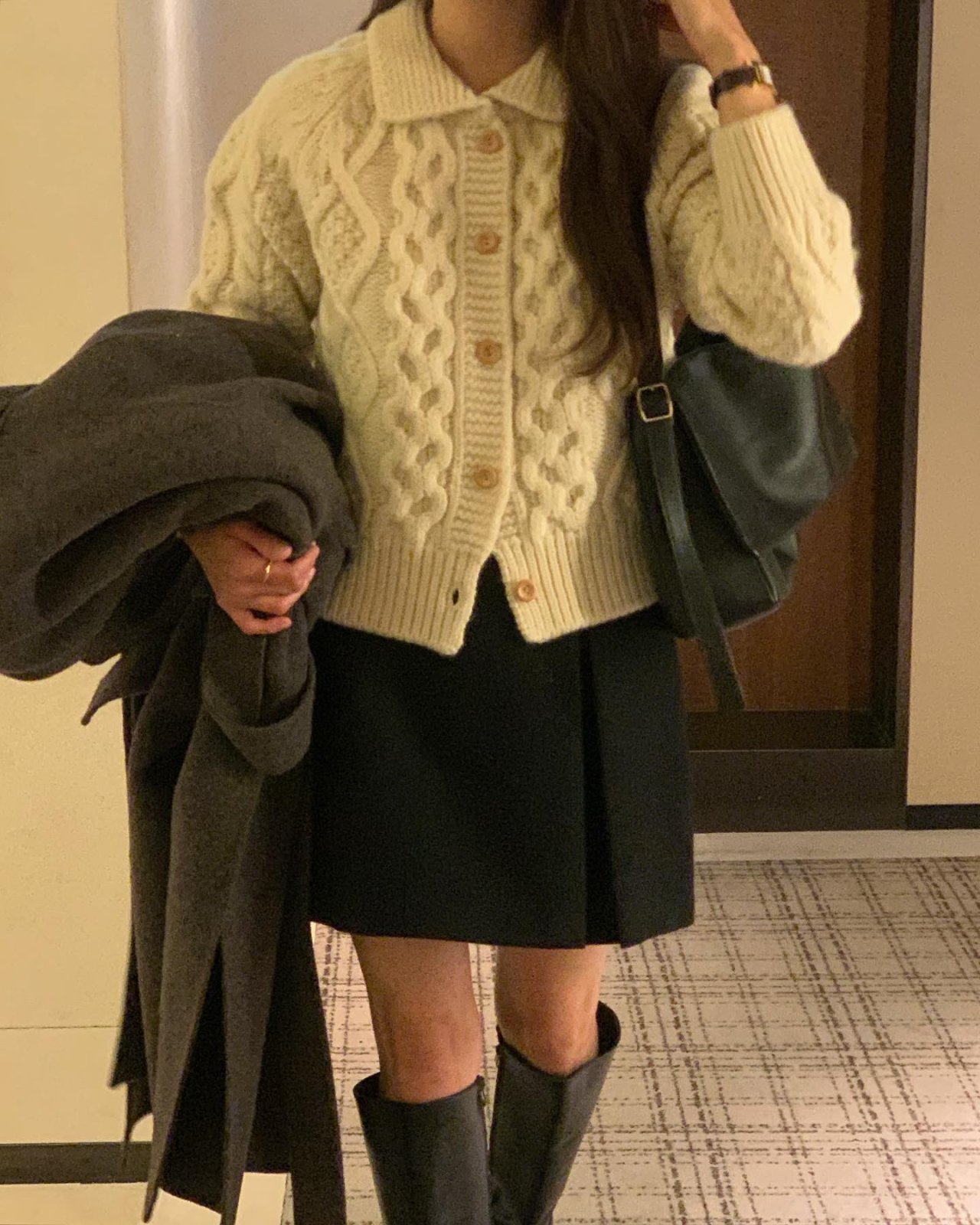 노마 울100 핸드니팅 케이블 가디건 상세 이미지 5