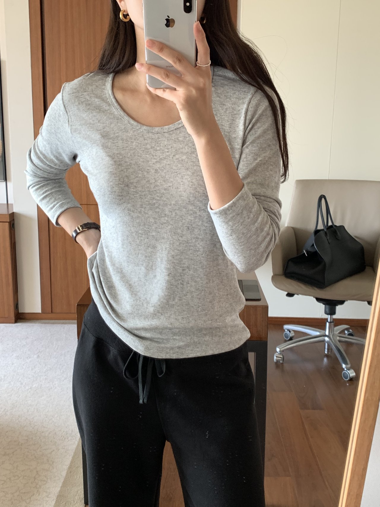 노마 울 스쿱넥 긴팔 티셔츠 상세 이미지 5