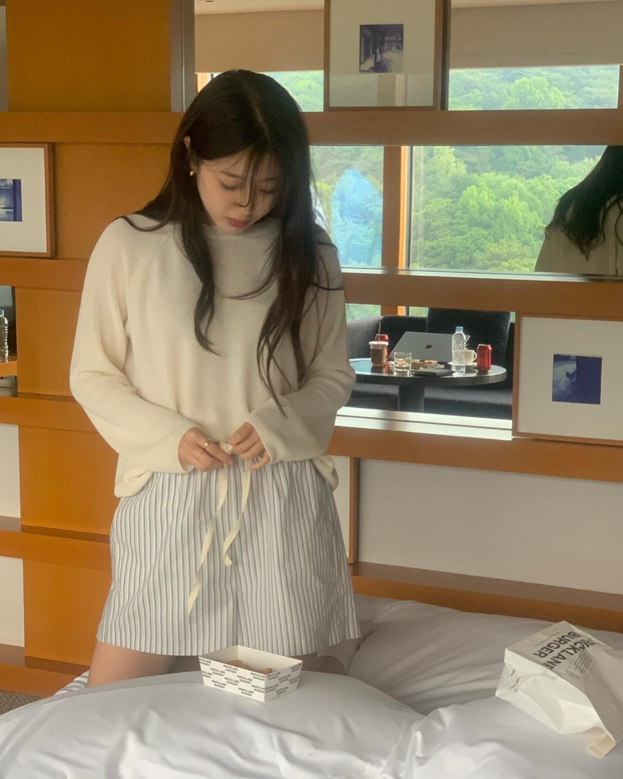 오션 스트라이프 밴딩 하프팬츠 상세 이미지 2