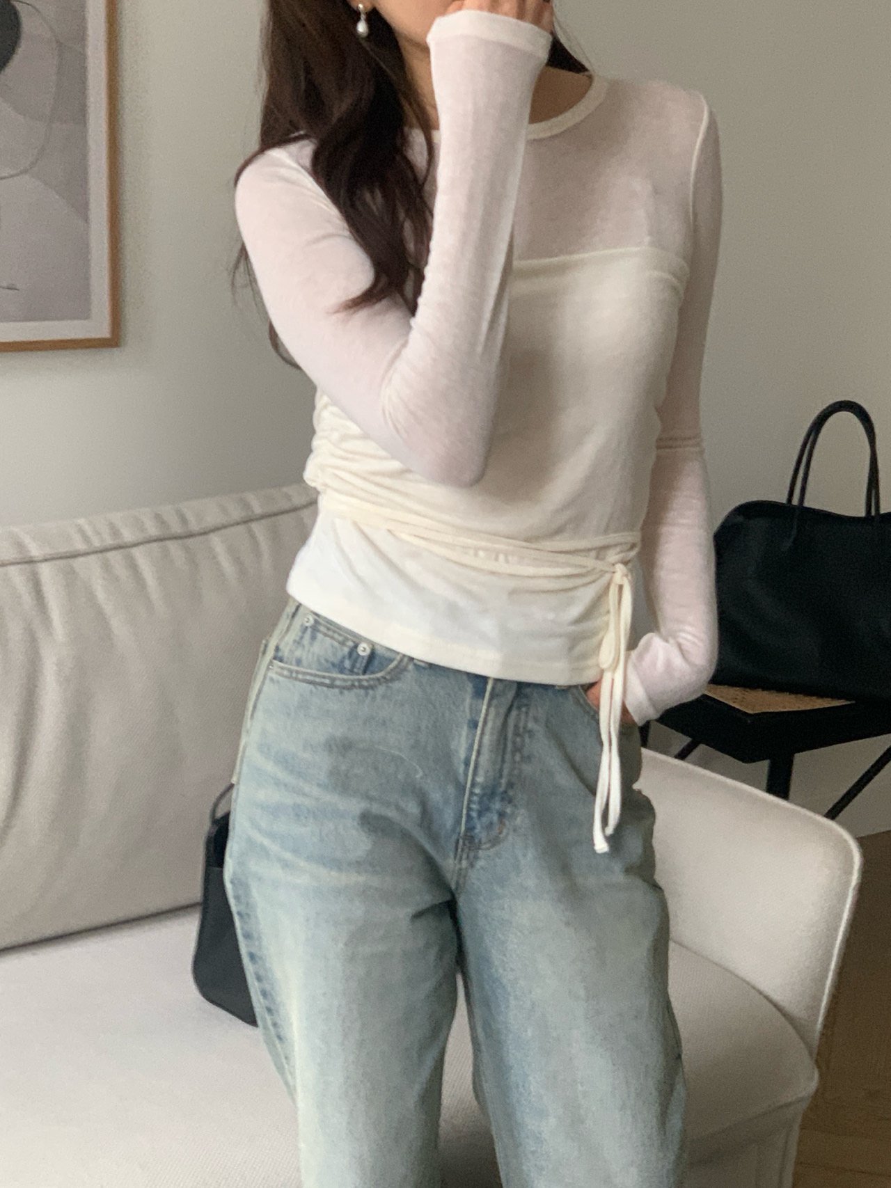 쁘띠 셔링 스트랩 티셔츠 상세 이미지 4