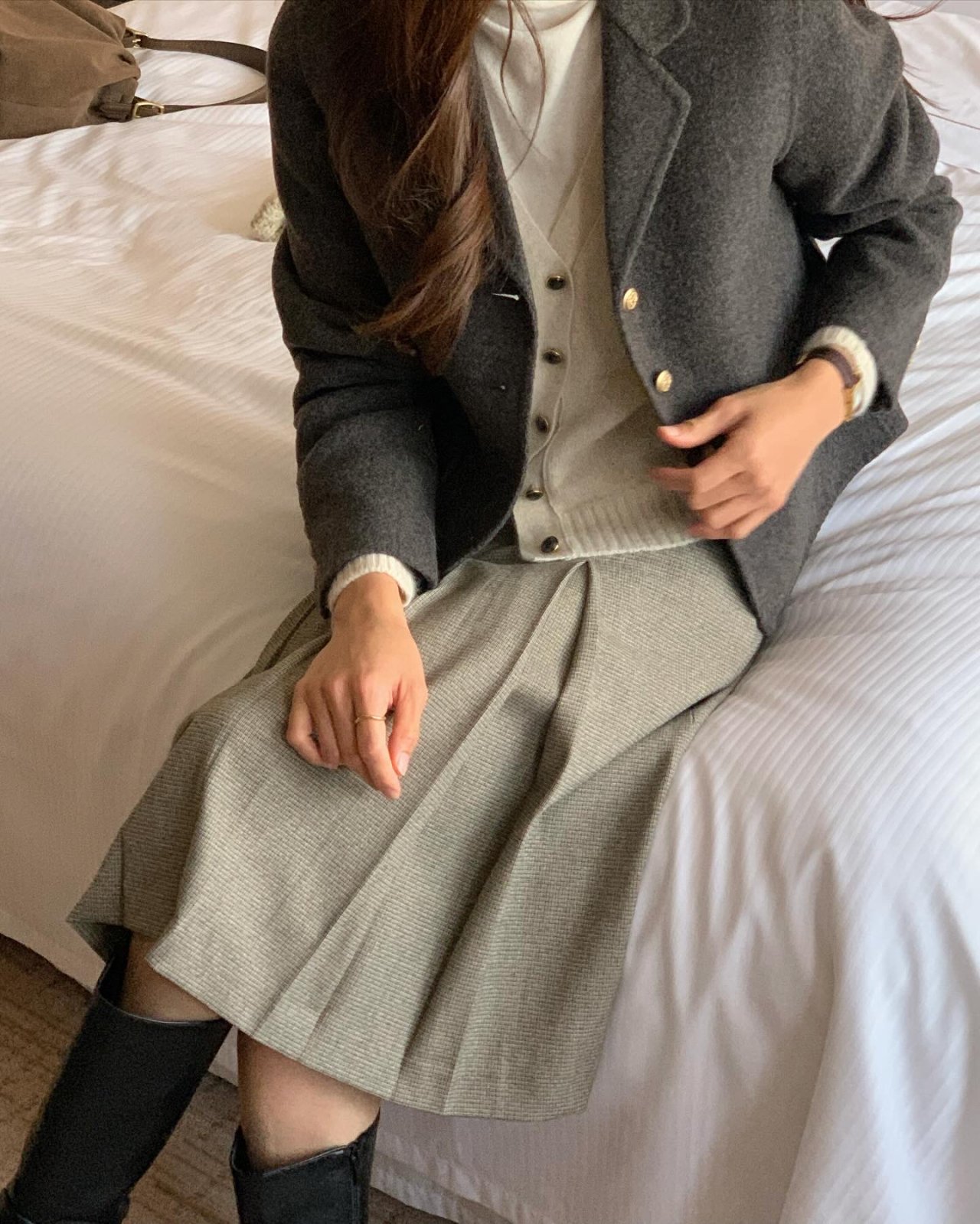 핀체크 플리츠 미디 스커트 상세 이미지 6
