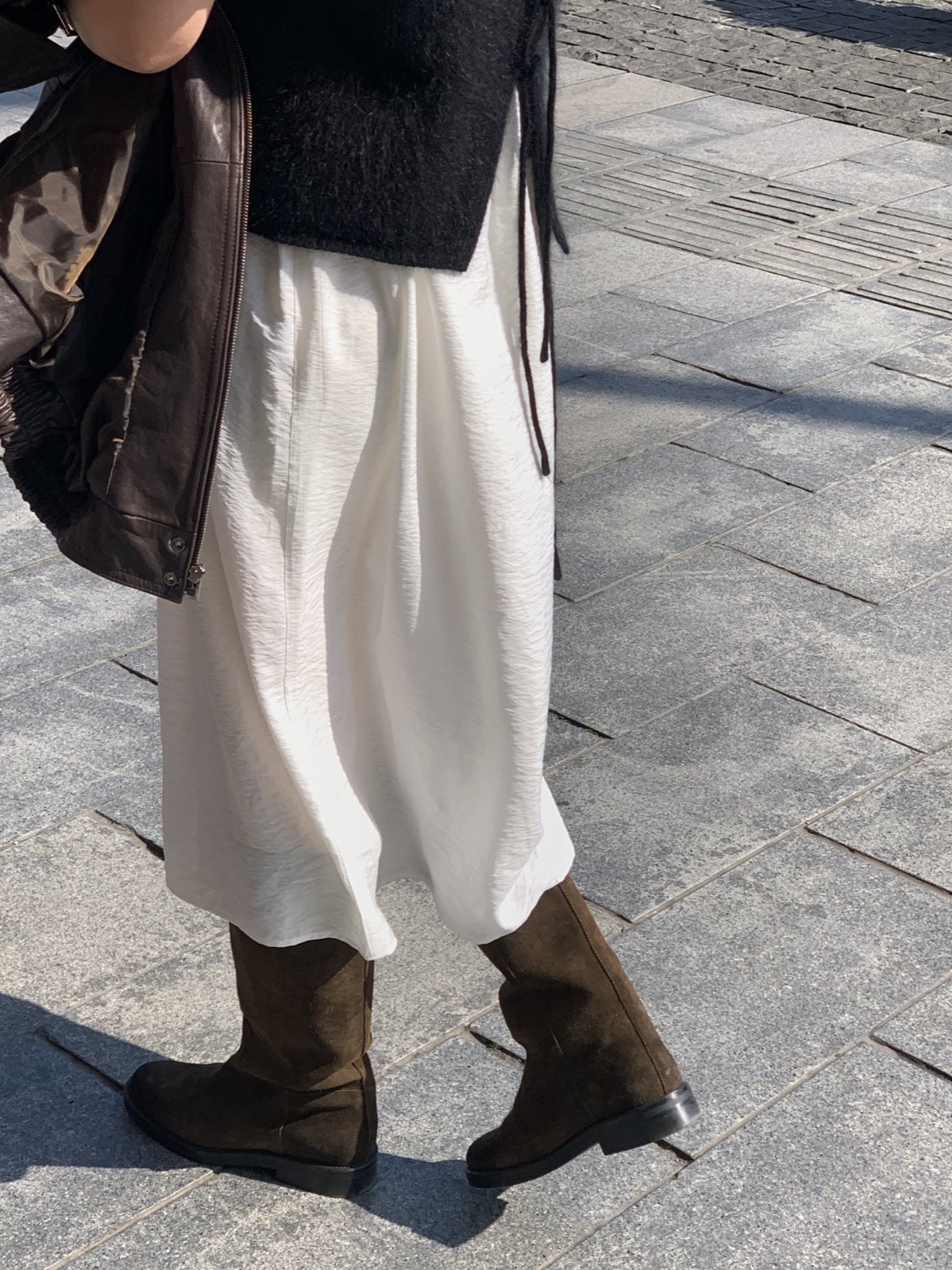 레이나 핀턱 반팔 원피스 상세 이미지 1