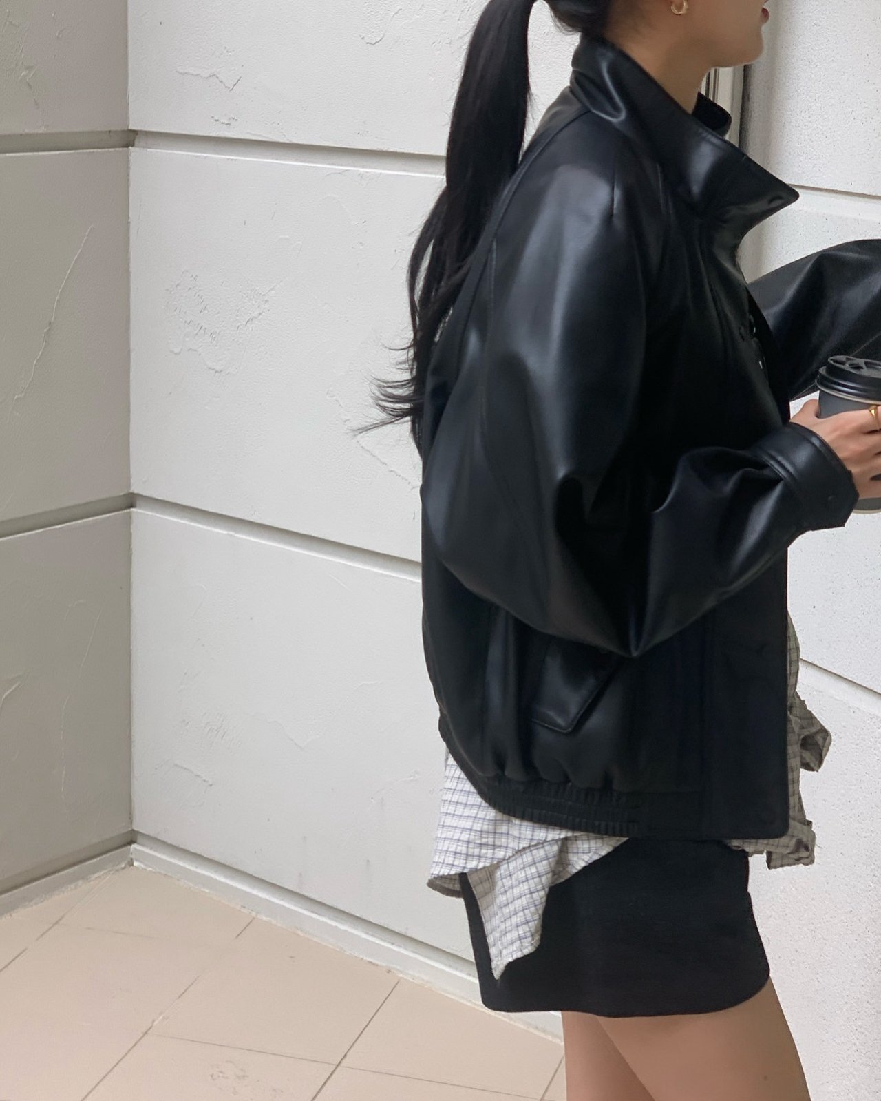 루벤 하이넥 레더 블루종 착용 컷