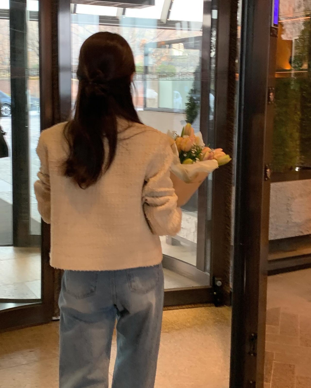 리엘 라운드 트위드 자켓 상세 이미지 8