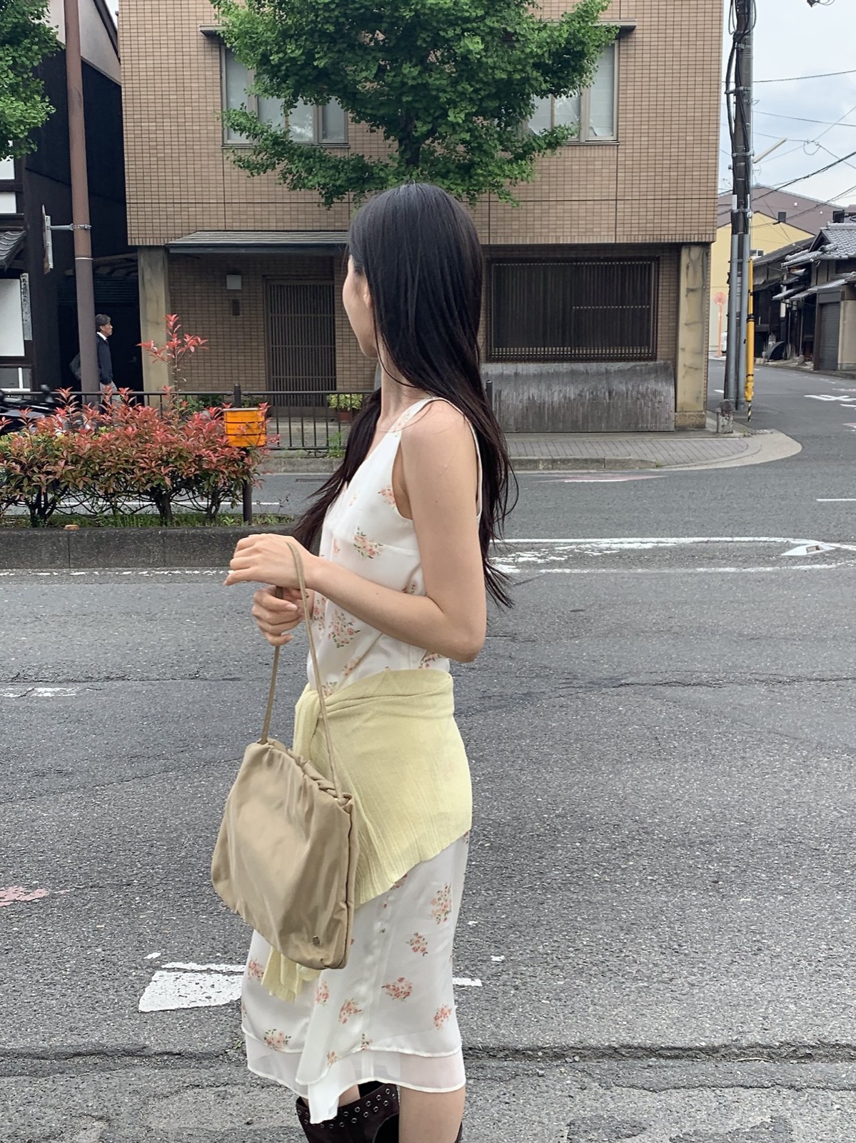 로지 플라워 미디 레이어드 원피스 상세 이미지 6