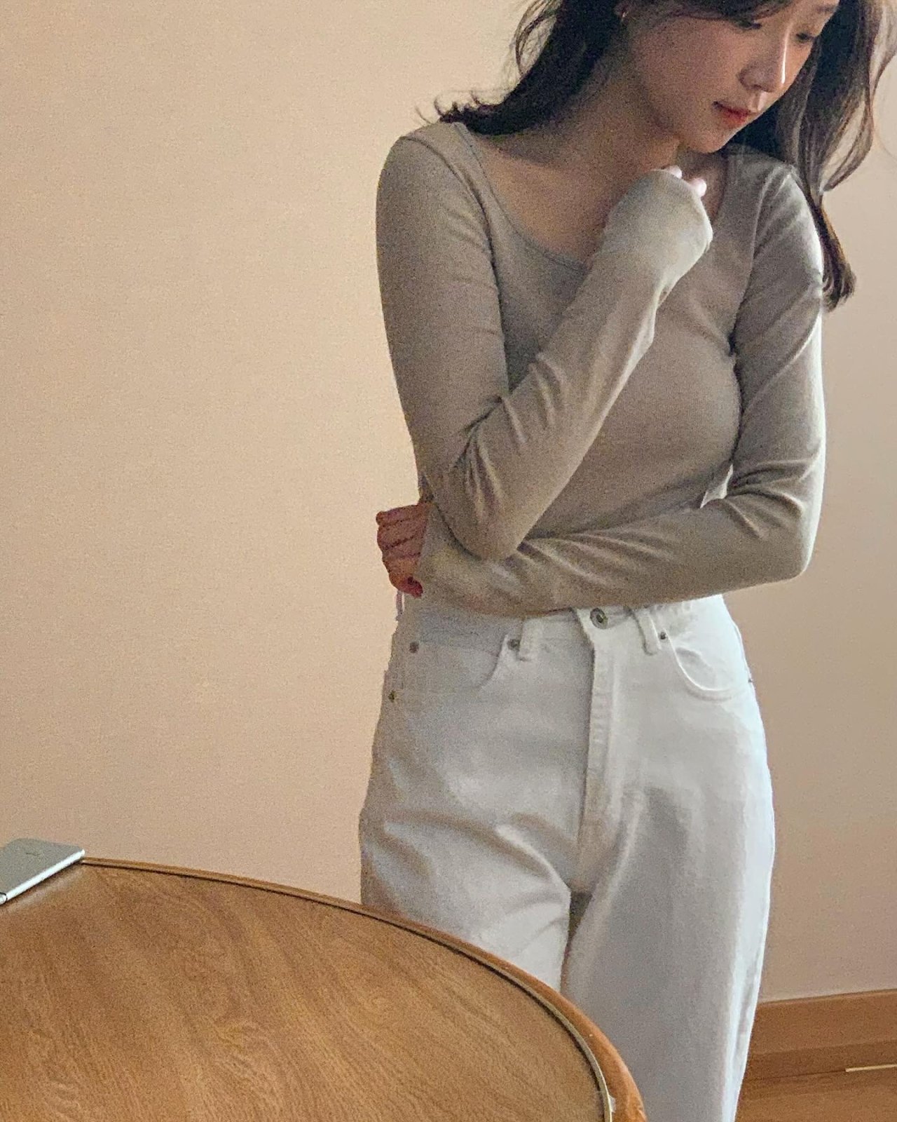 로지 투웨이 골지 긴팔 티셔츠 상세 이미지 8