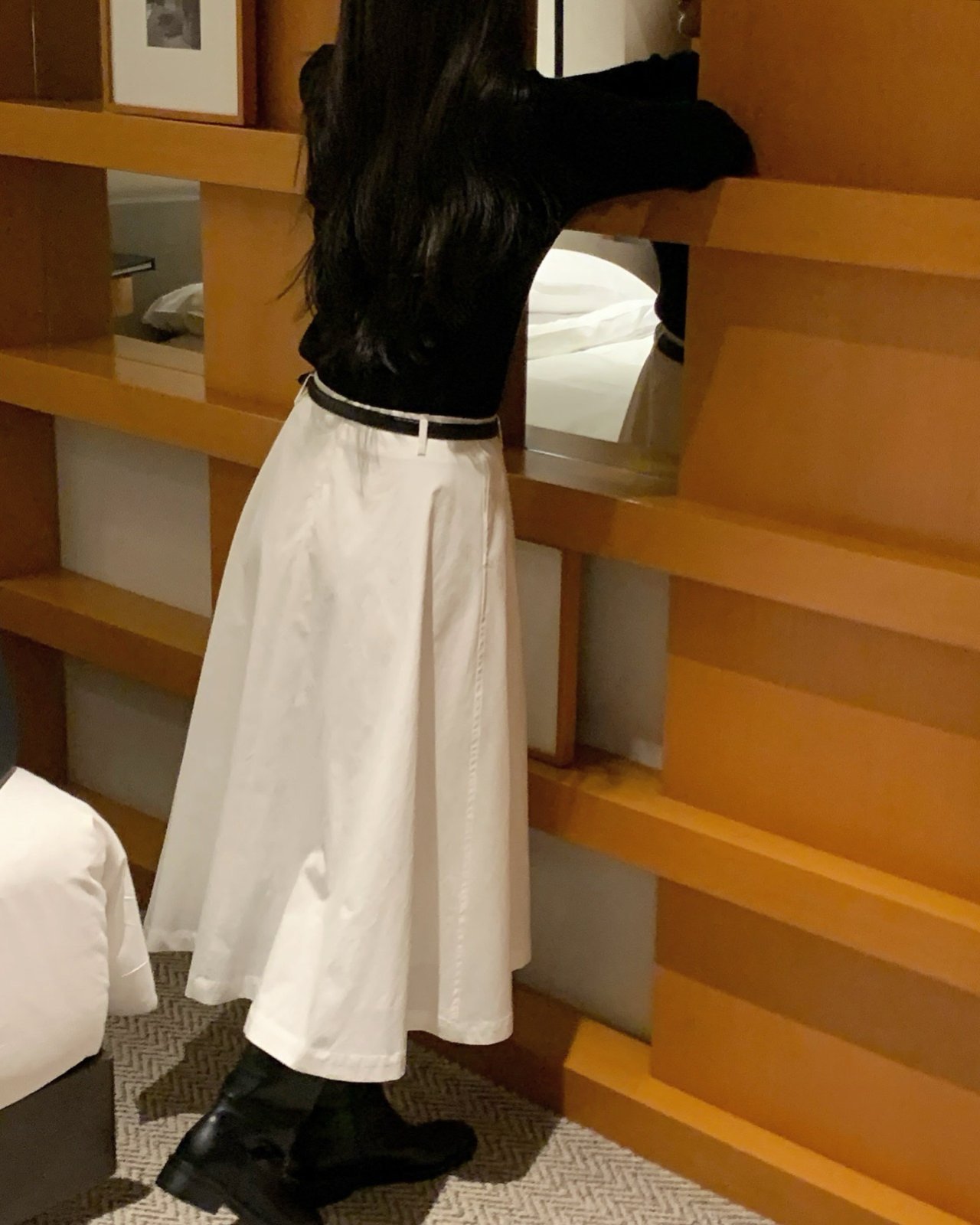 로얄 코튼 롱 플레어 스커트 상세 이미지 8