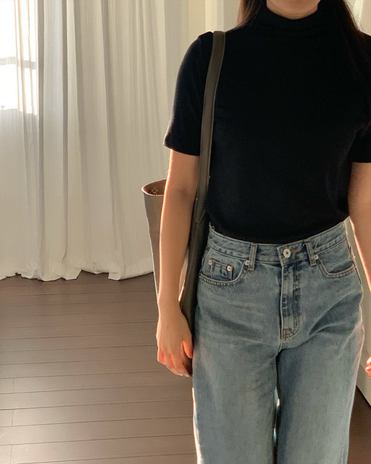 세인트 반폴라 반팔 티셔츠 상세 이미지 3