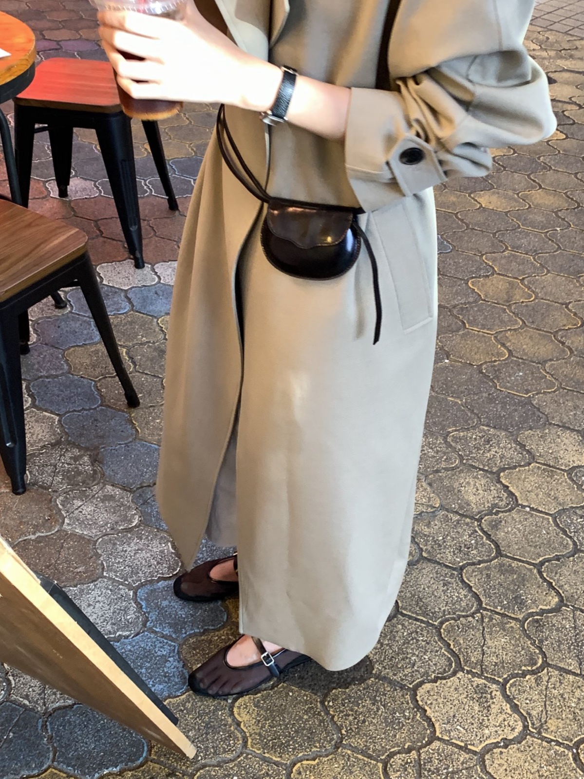 셀리 소가죽 라운드 미니백 상세 이미지 5