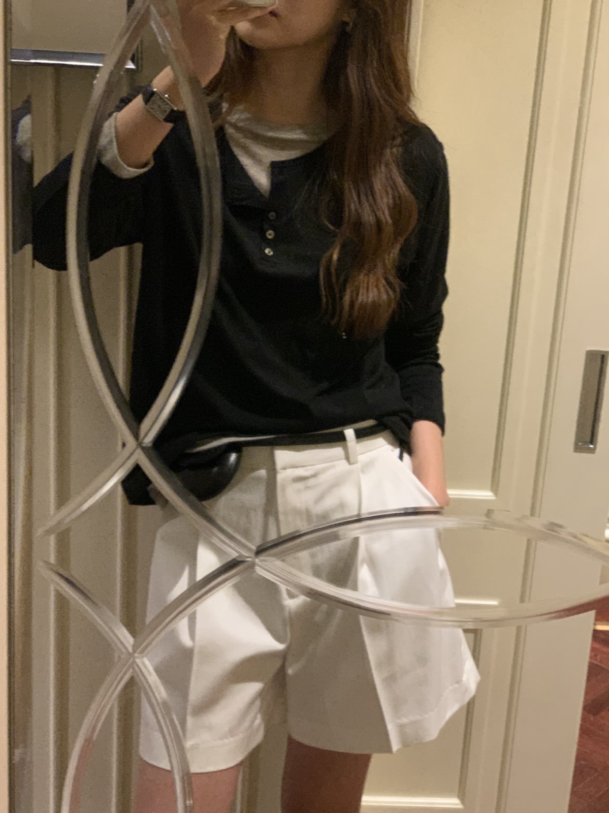 세라 헨리넥 긴팔 티셔츠 상세 이미지 7