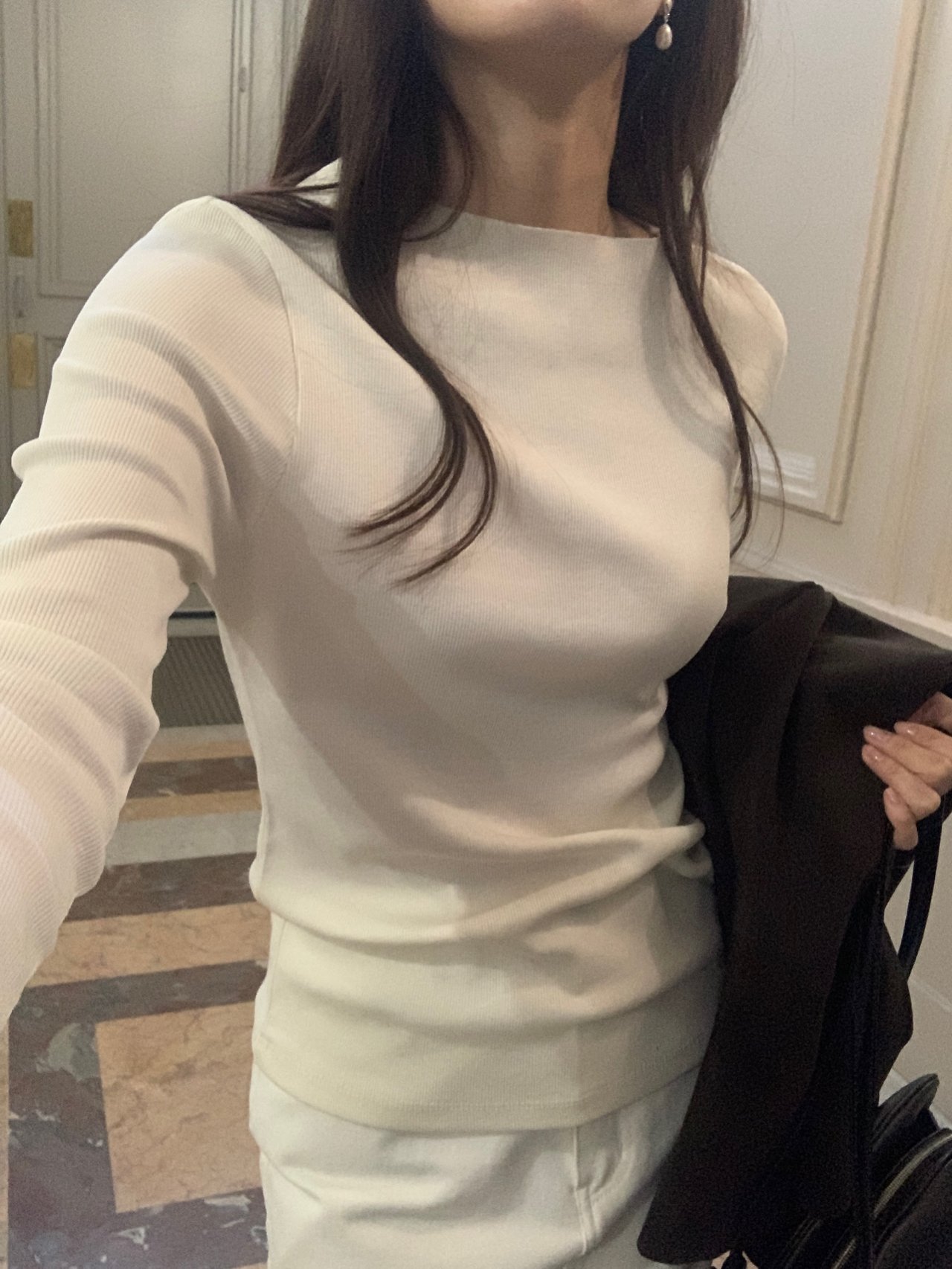 시에나 골지 모크넥 티셔츠 상세 이미지 9