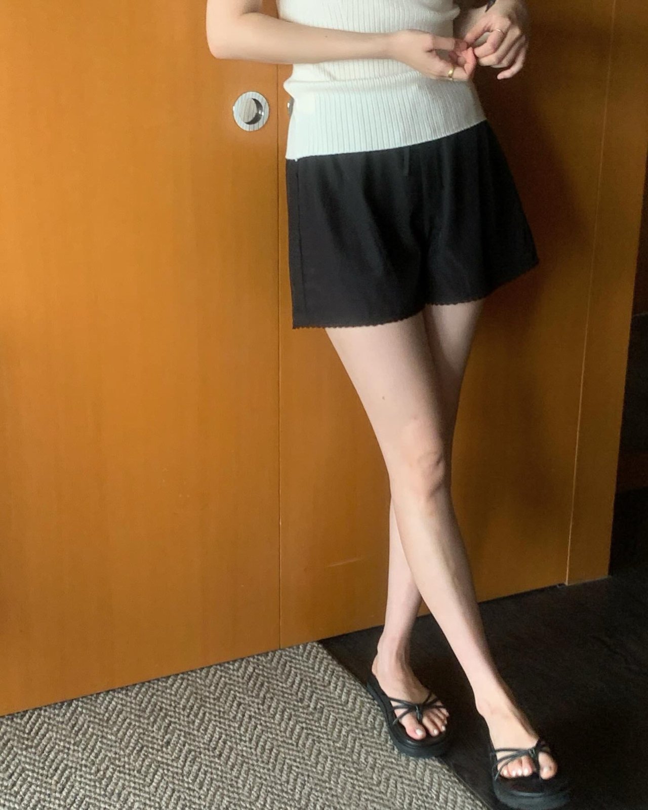실키 레이스 숏 밴딩팬츠