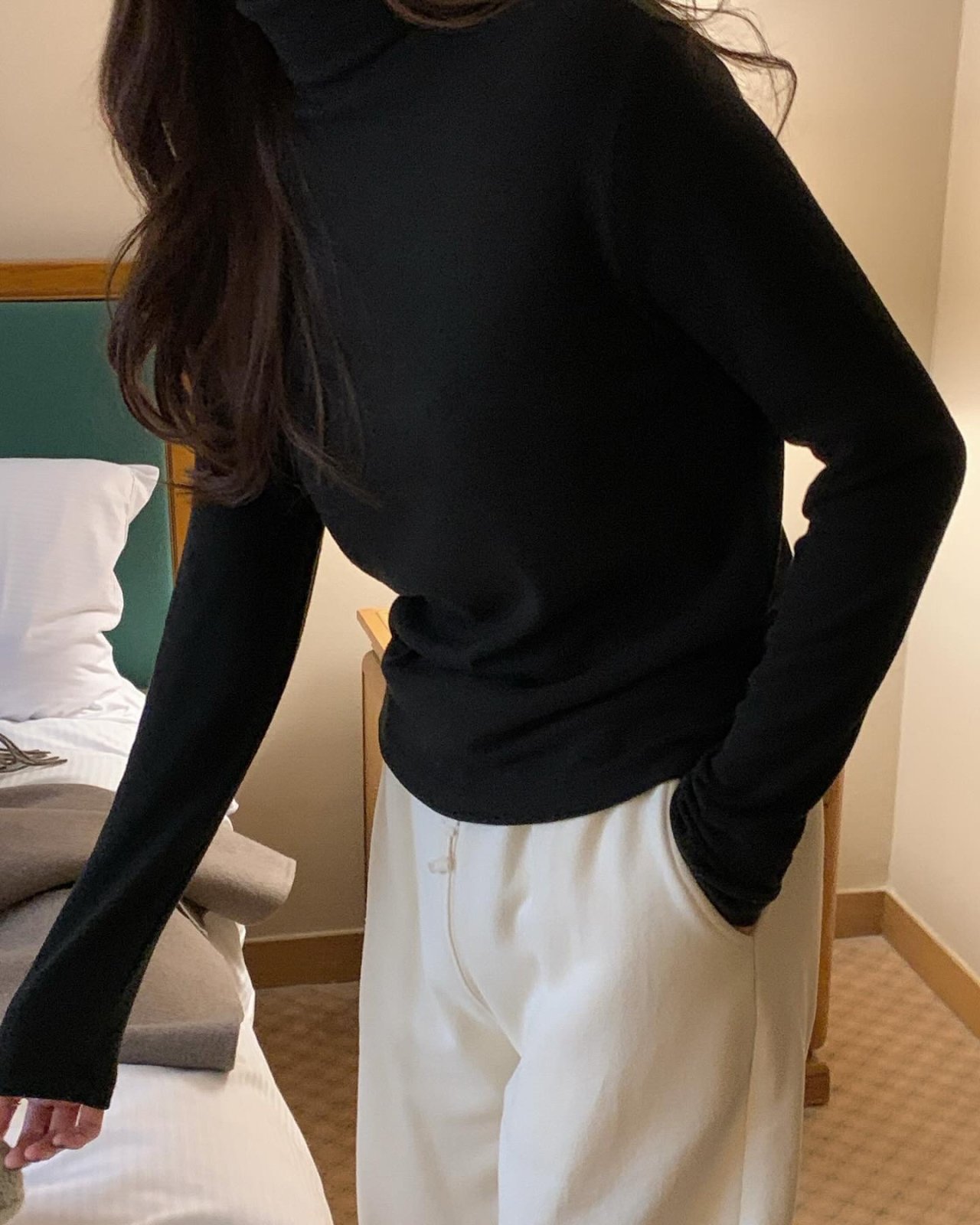 스노우 앙고라&울 폴라 티셔츠 상세 이미지 4